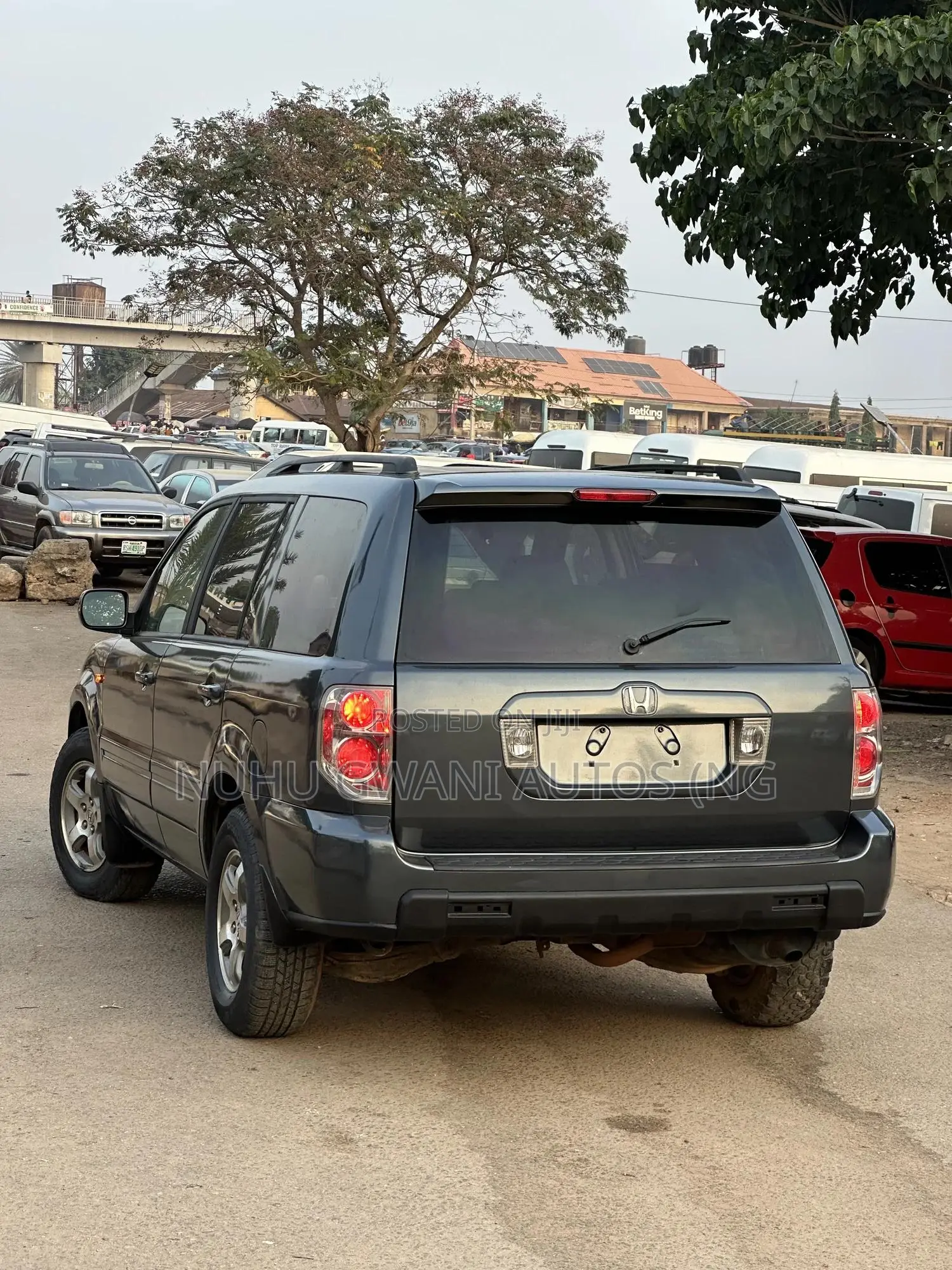 Honda Pilot 2005 Gray