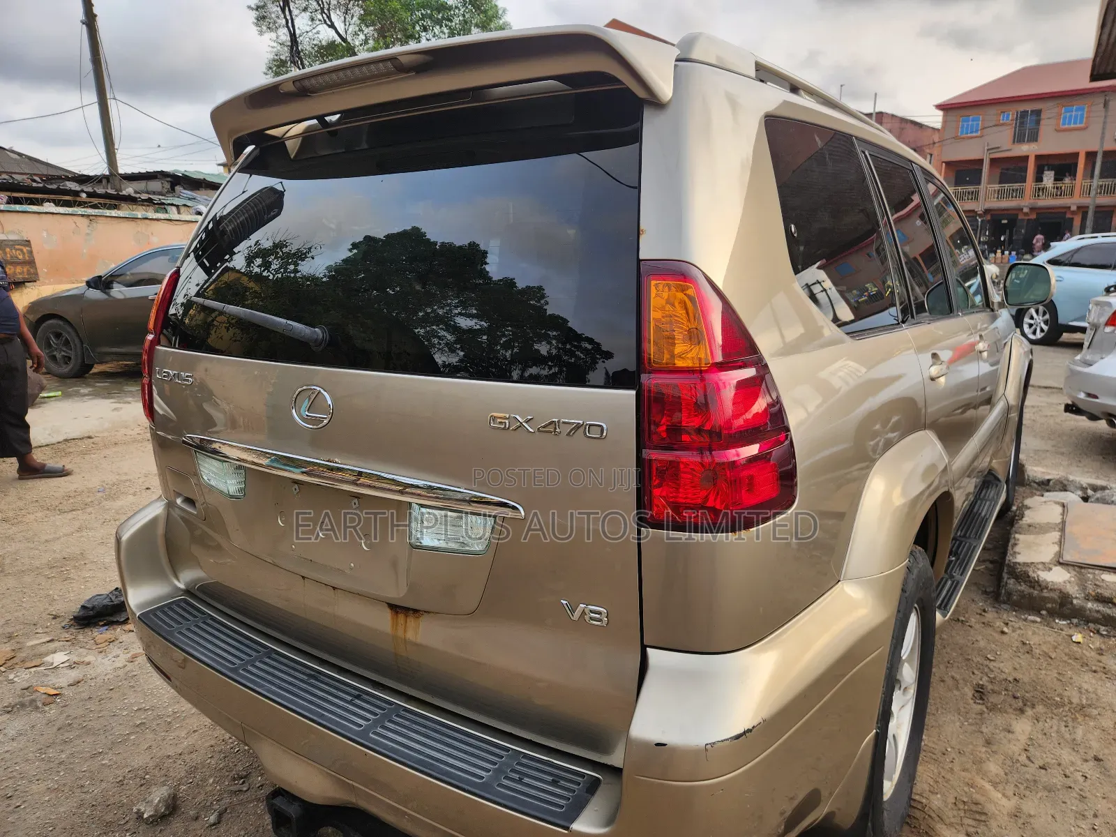 Lexus GX 470 Sport Utility 2005 Gold