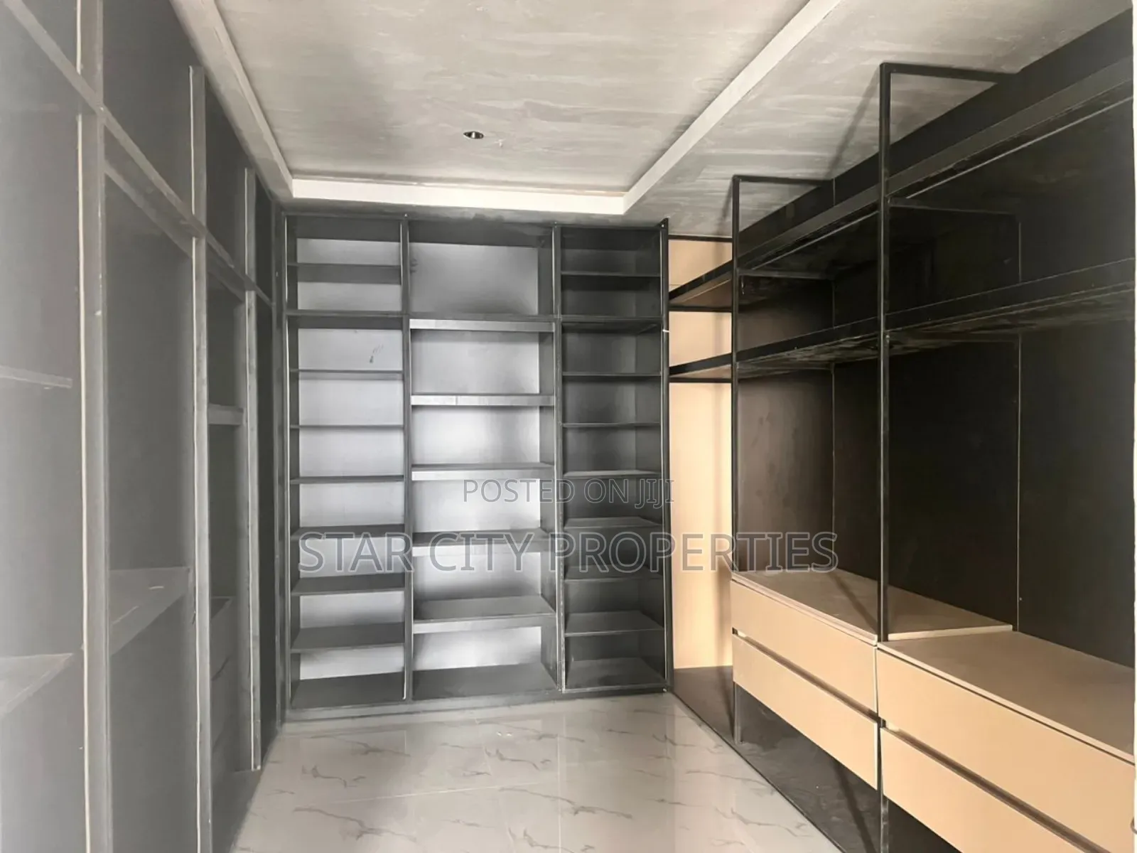 4bdrm Maisonette in Ikoyi Lagos, Banana Island for sale
