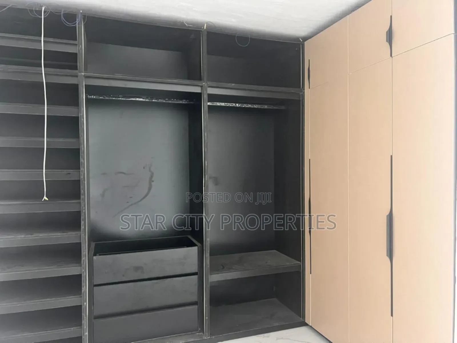 4bdrm Maisonette in Ikoyi Lagos, Banana Island for sale