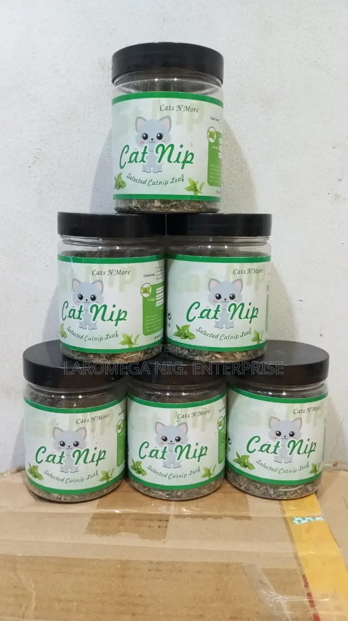 Organic Catnip Jar – Pure Bliss Playfulness for Your Cat