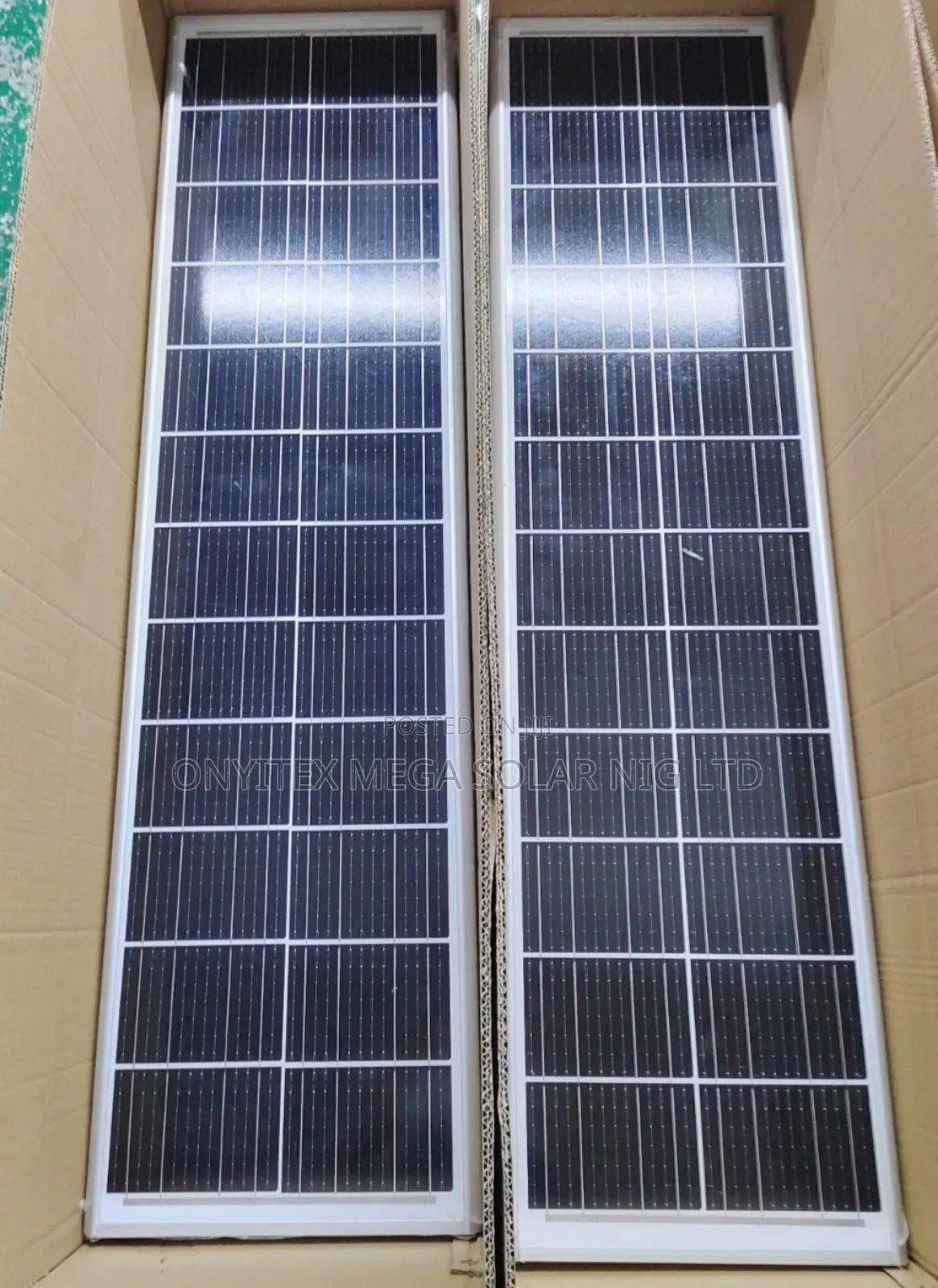 All in One Solar Street Light 100watts 12eyes With Warranty