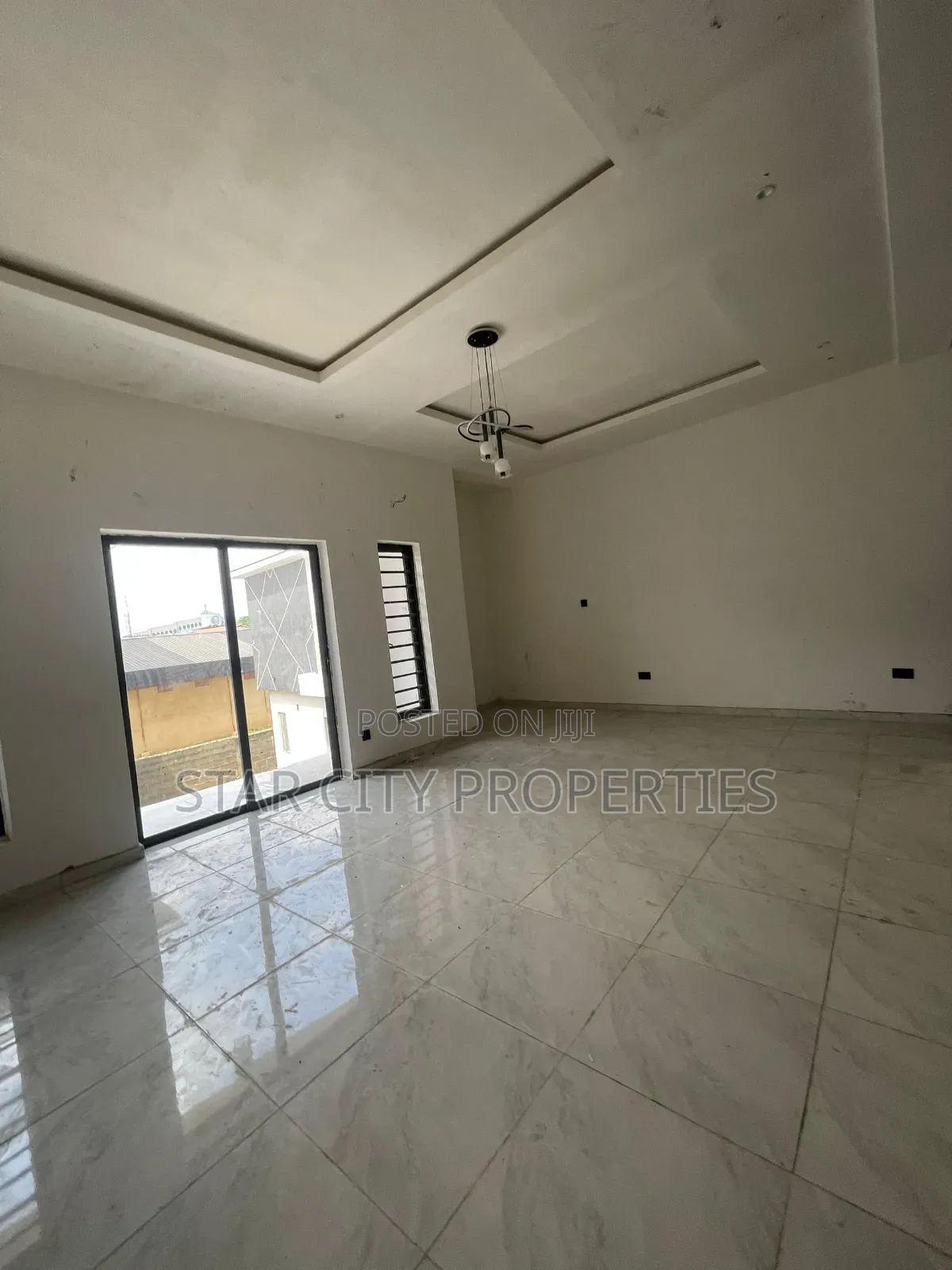 4bdrm Townhouse/Terrace in Ogudu Gra Lagos for sale
