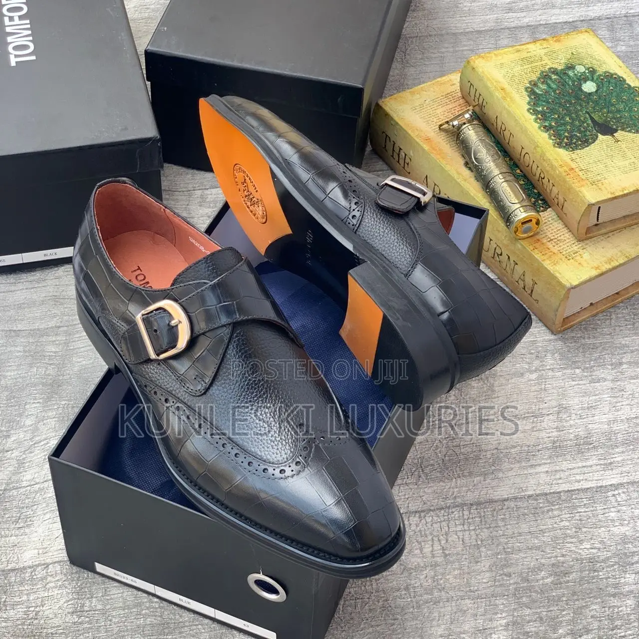 Original Tom Ford Buckle Leather Shoes Collections For Men