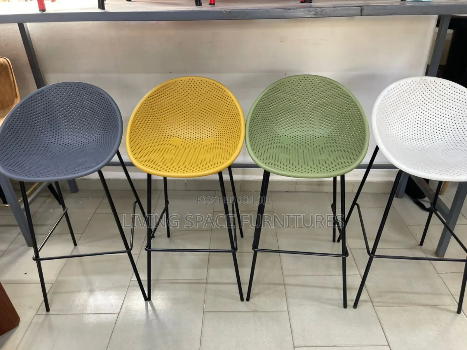 Basket High Bar Stools