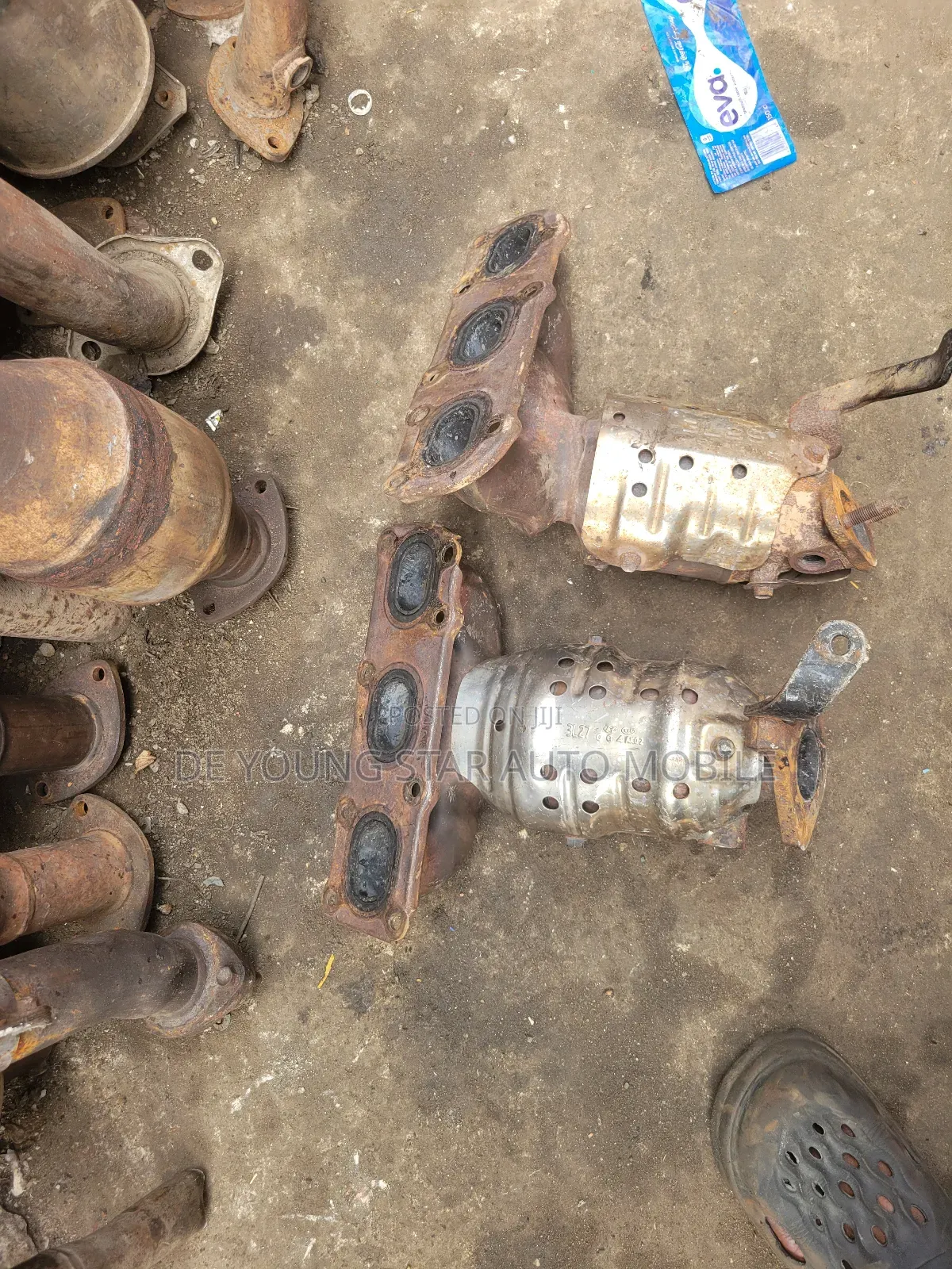 Two Engine Catalyst for Hyundai Santa Fe 2010 Model