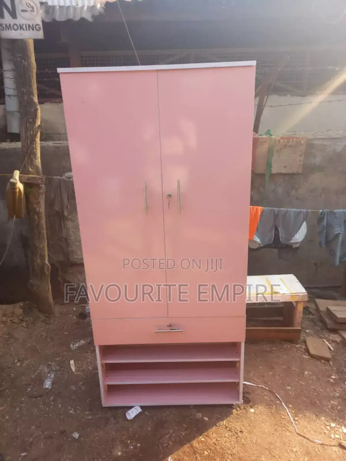 32inches Wardrobe