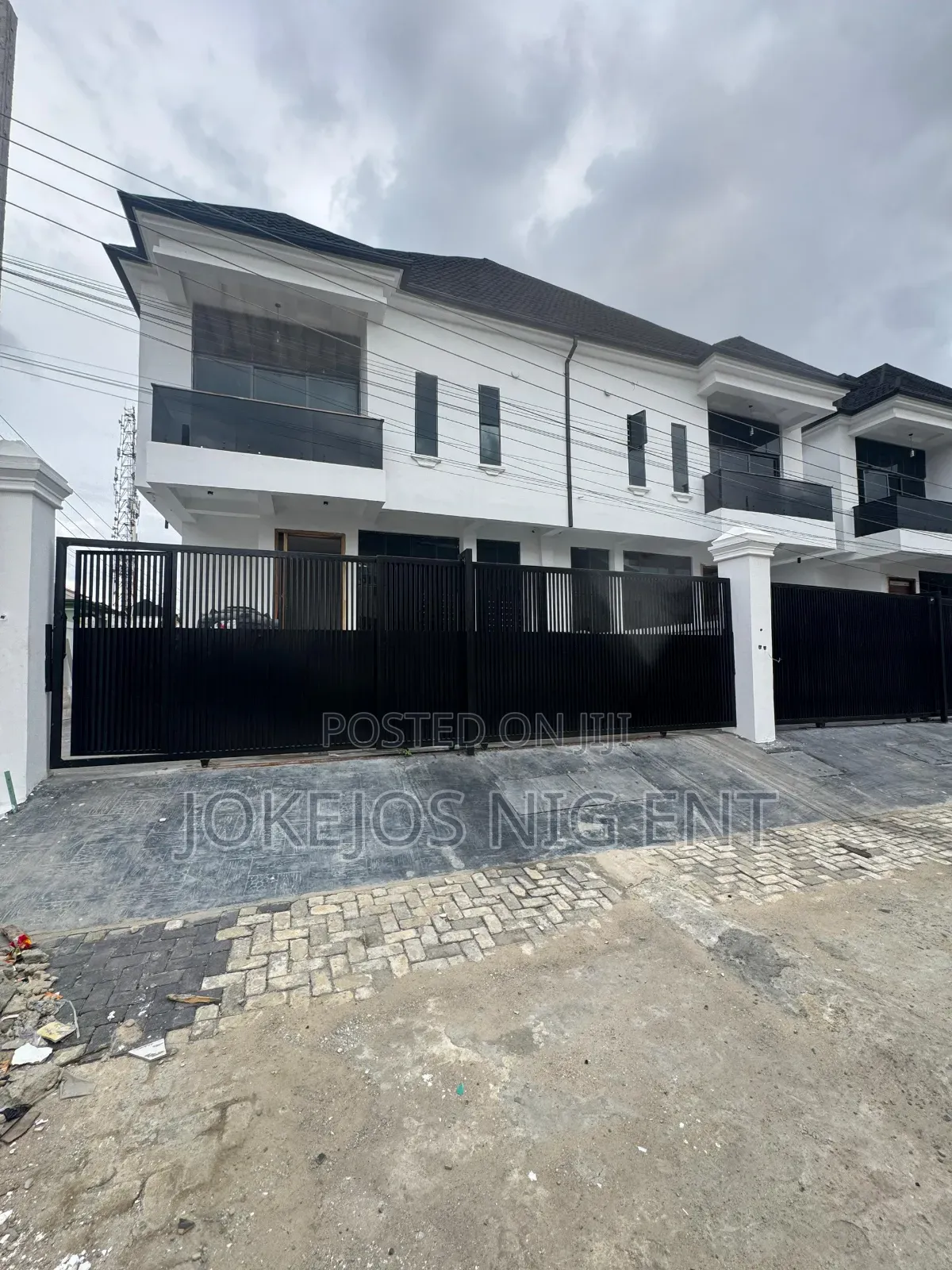 4bdrm Duplex in Osapa London Lekki for sale