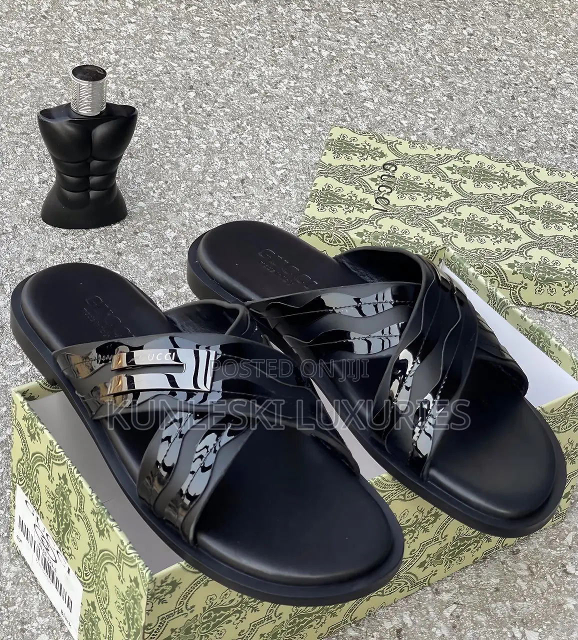 Original Gucci Leather Black & White Leather Slippers