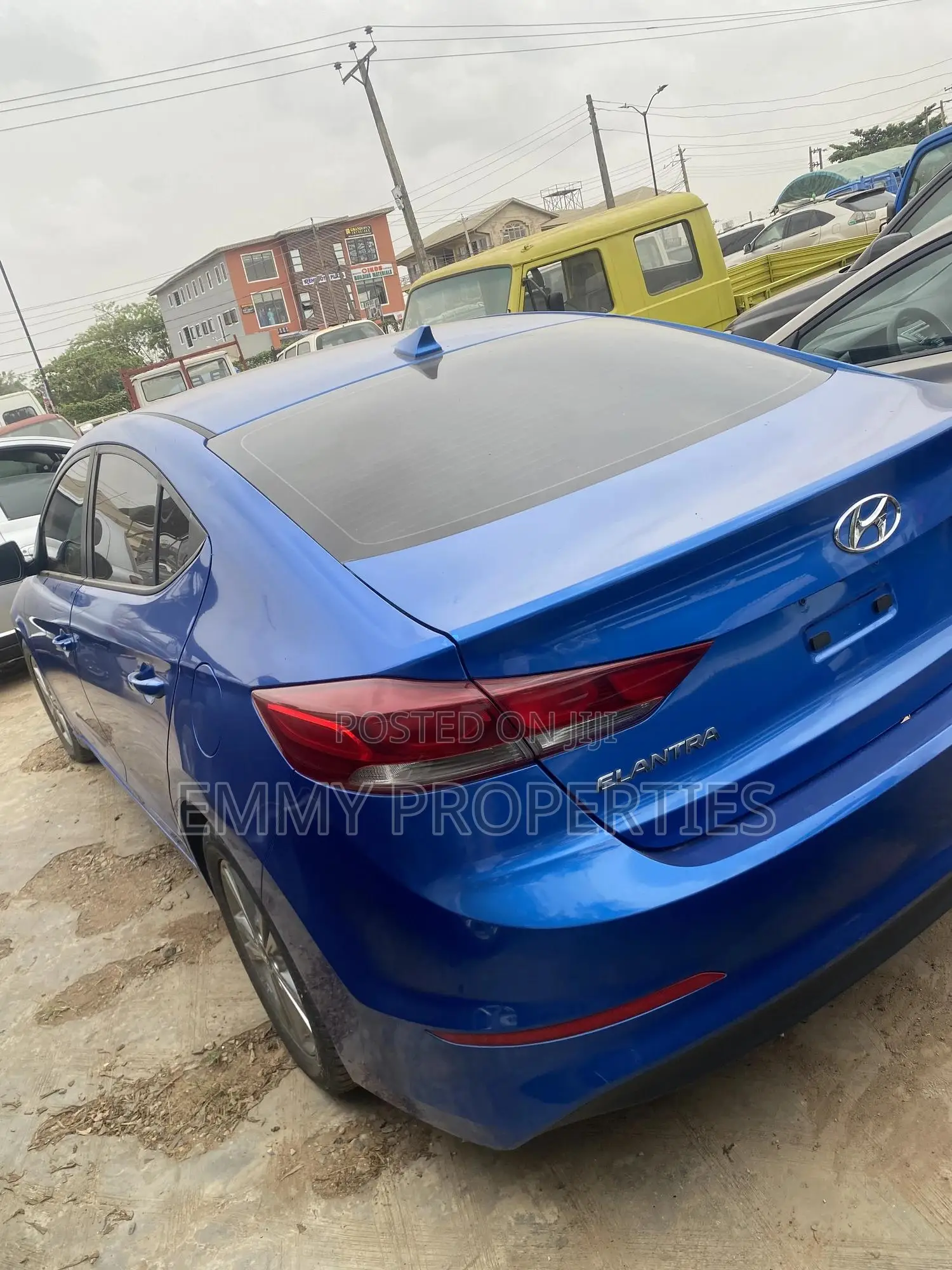 Hyundai Elantra 2017 Blue