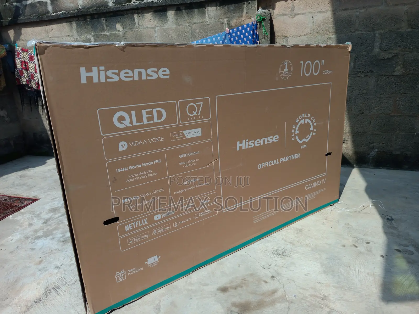 Experience the Colossus: Hisense 100-Inch Qled