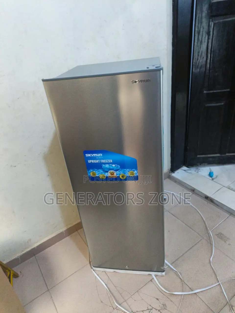 185l Skyrun Standing Cold Storage Freezer