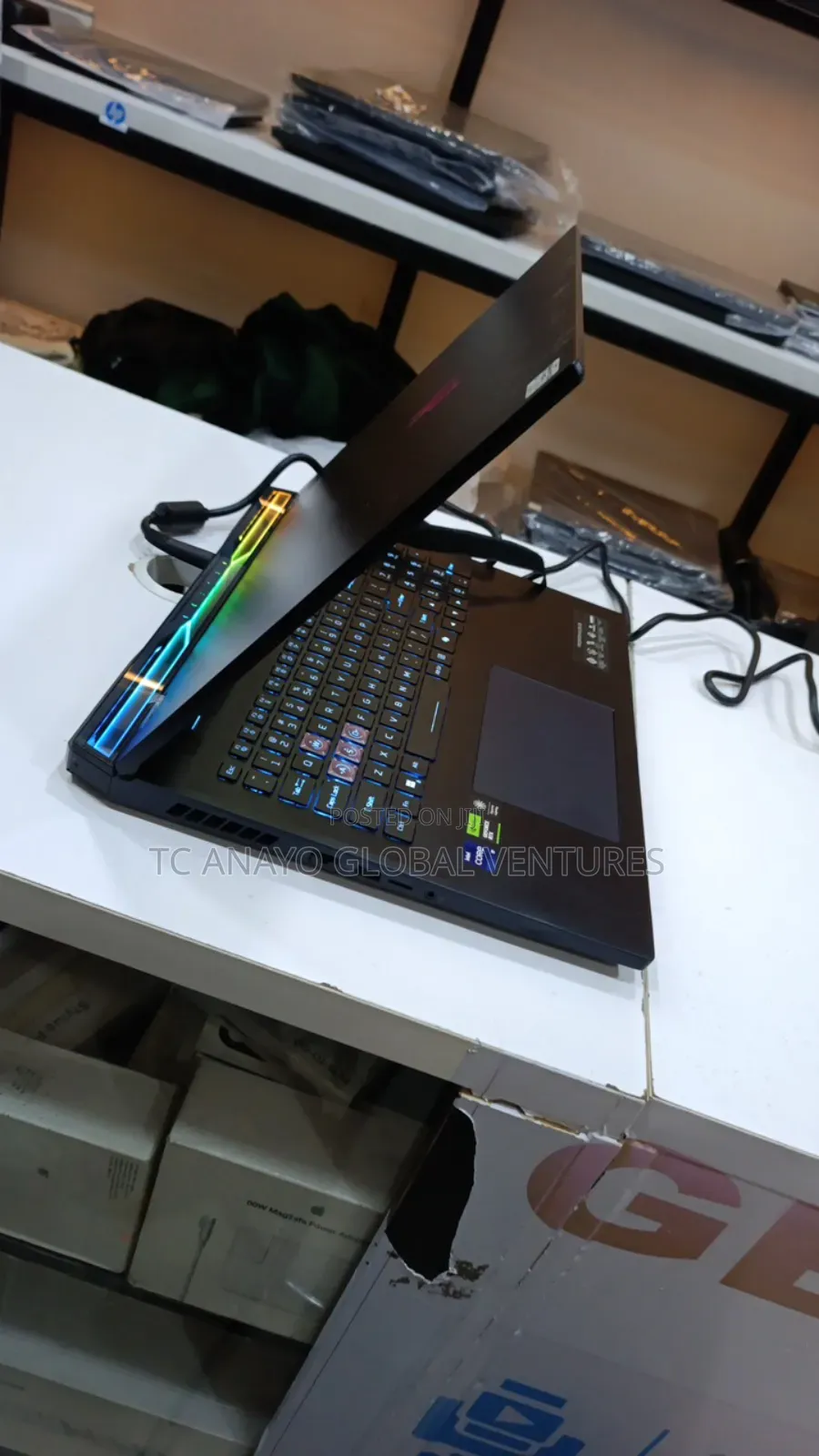 Laptop Acer Predator Helios 18 PH18-71 32GB Intel Core i9 SSD 1.5T