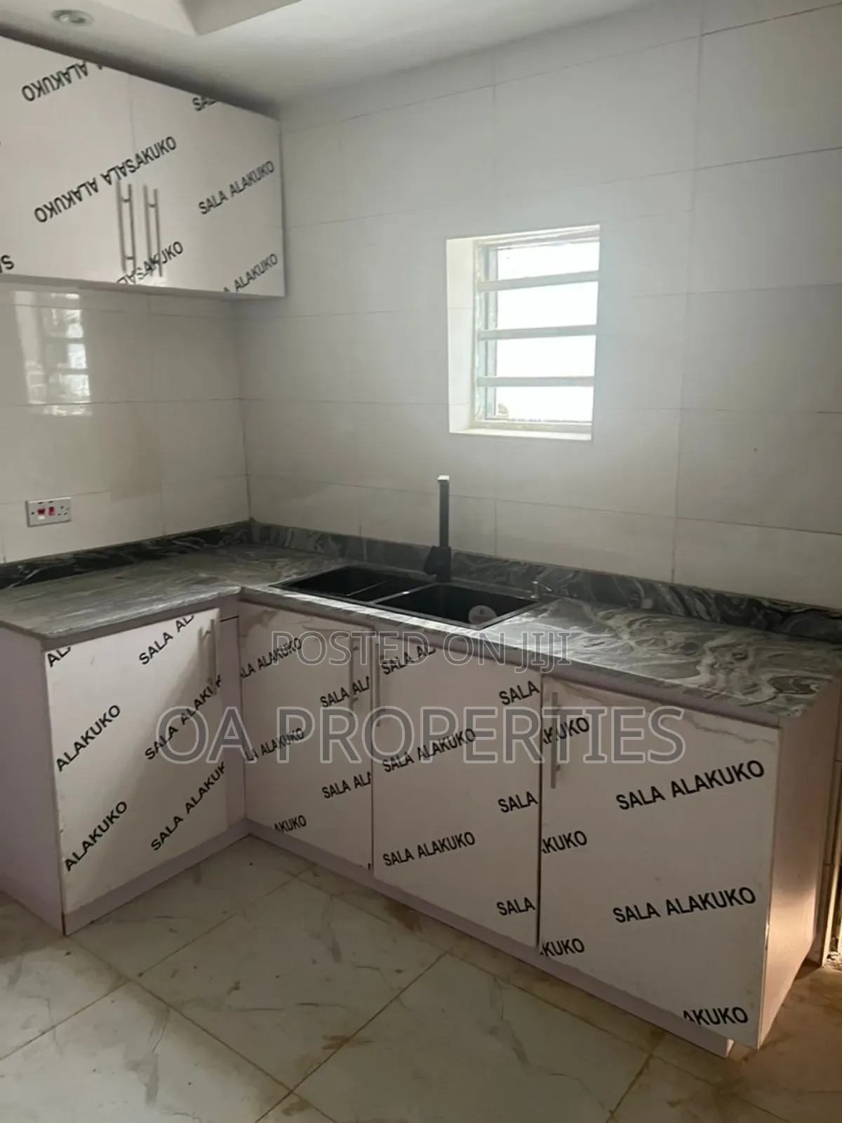 3bdrm Duplex in Ibadan for sale