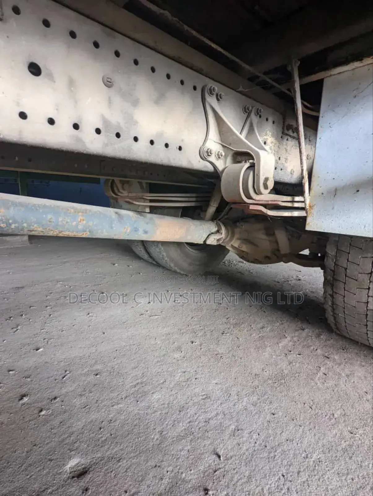 1823 Mercedes Truck