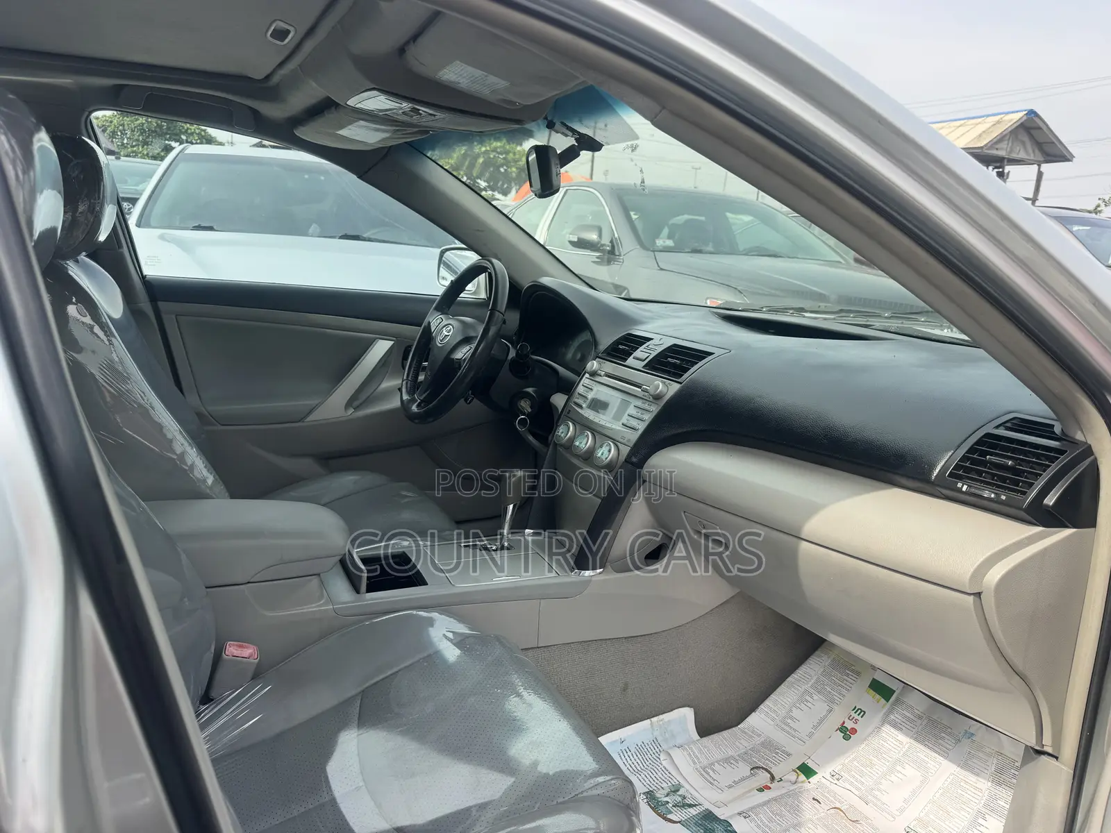 Toyota Camry SE V6 4dr Sedan (3.5L 6cyl 6AM) 2009 Silver