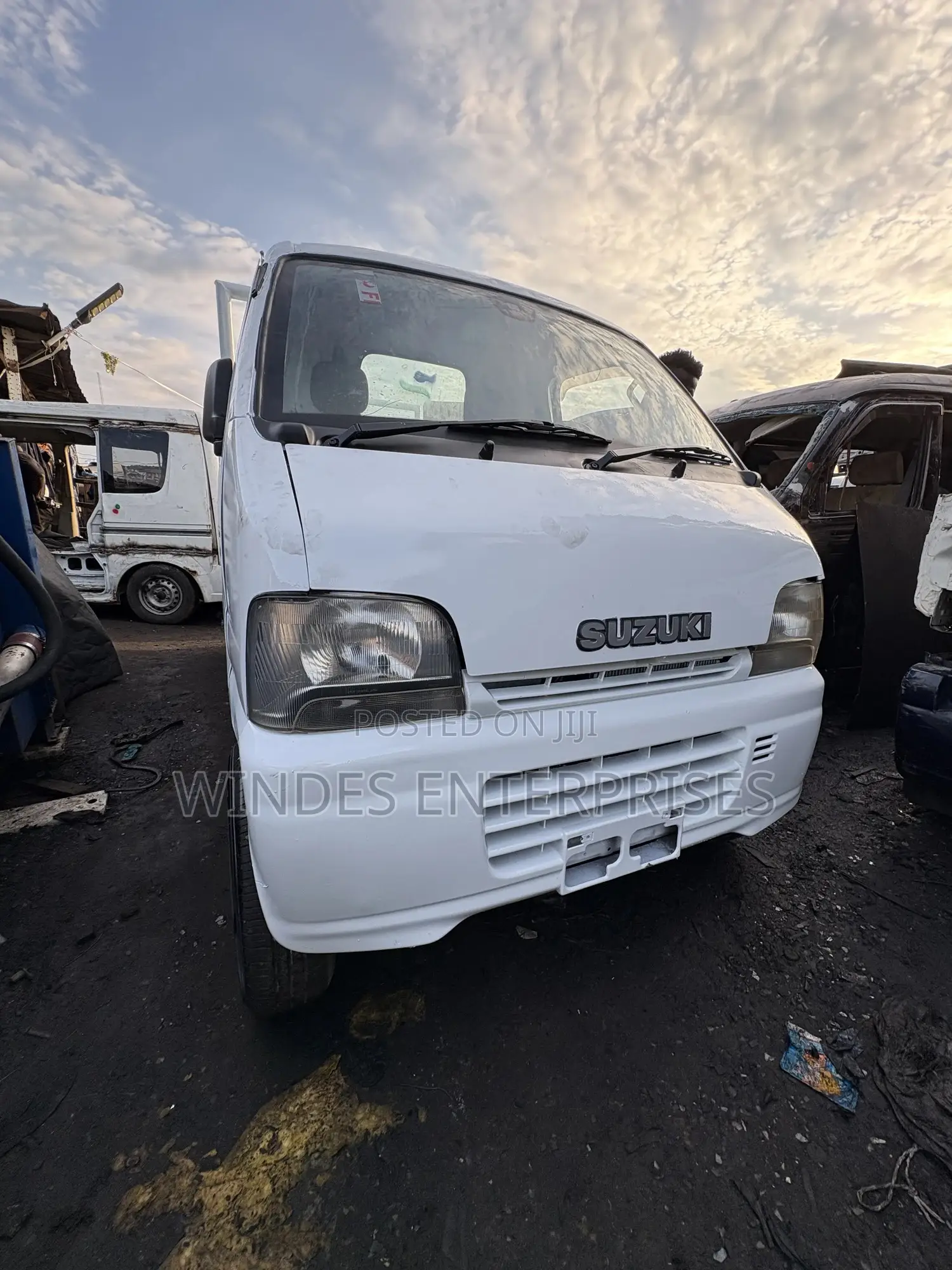 Suzuki Every Carry + Burglary