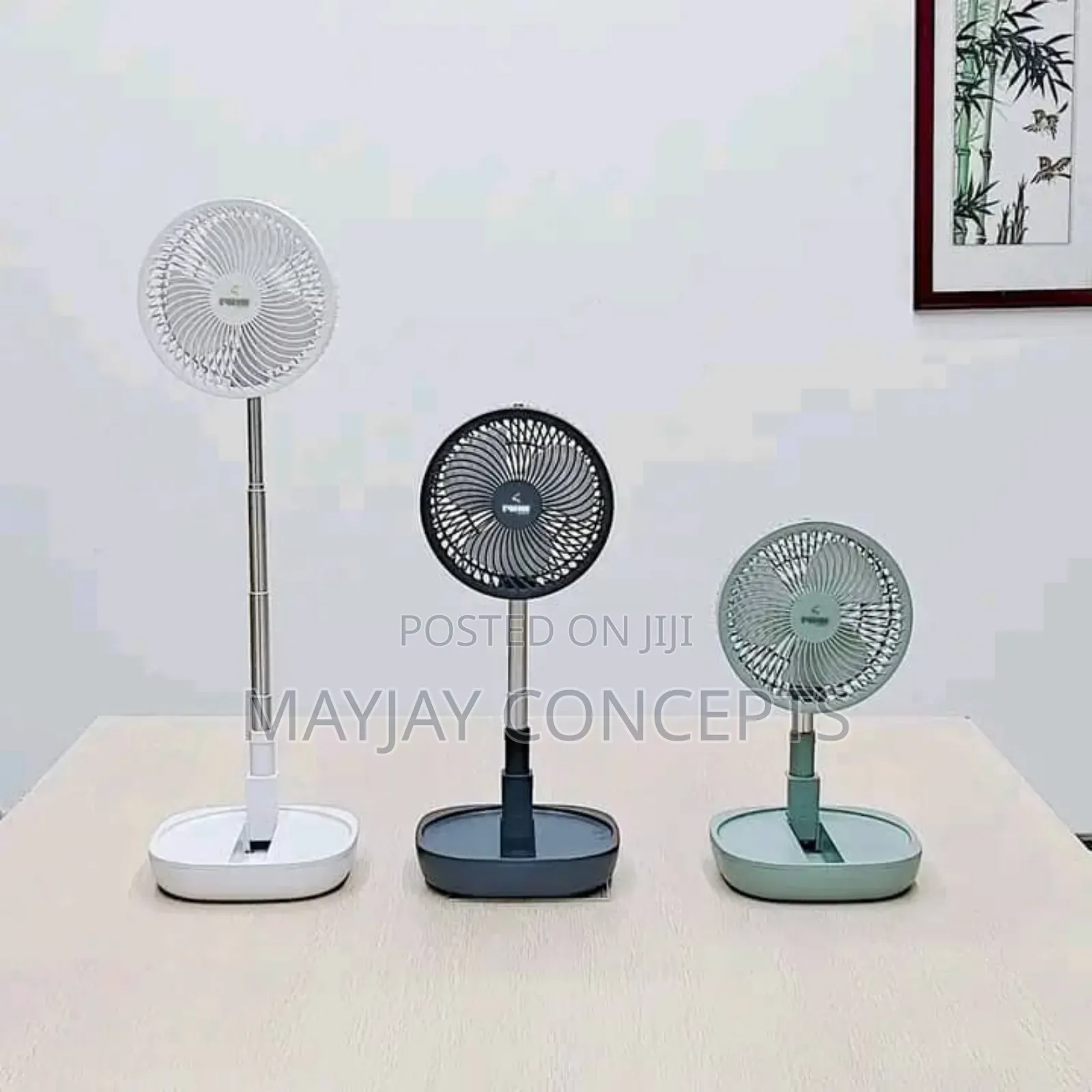 Iwin 8" Table Rechargeable Table Fan With Adjustable Height
