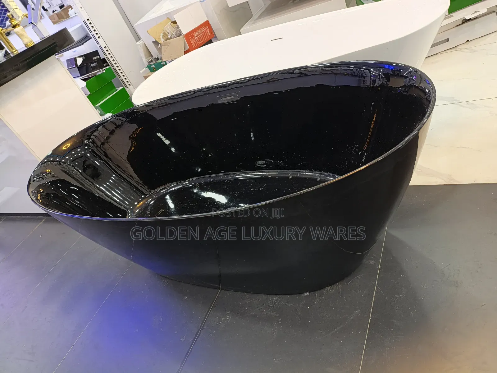 Oval Shaped Luxury Acrylic Bathtub