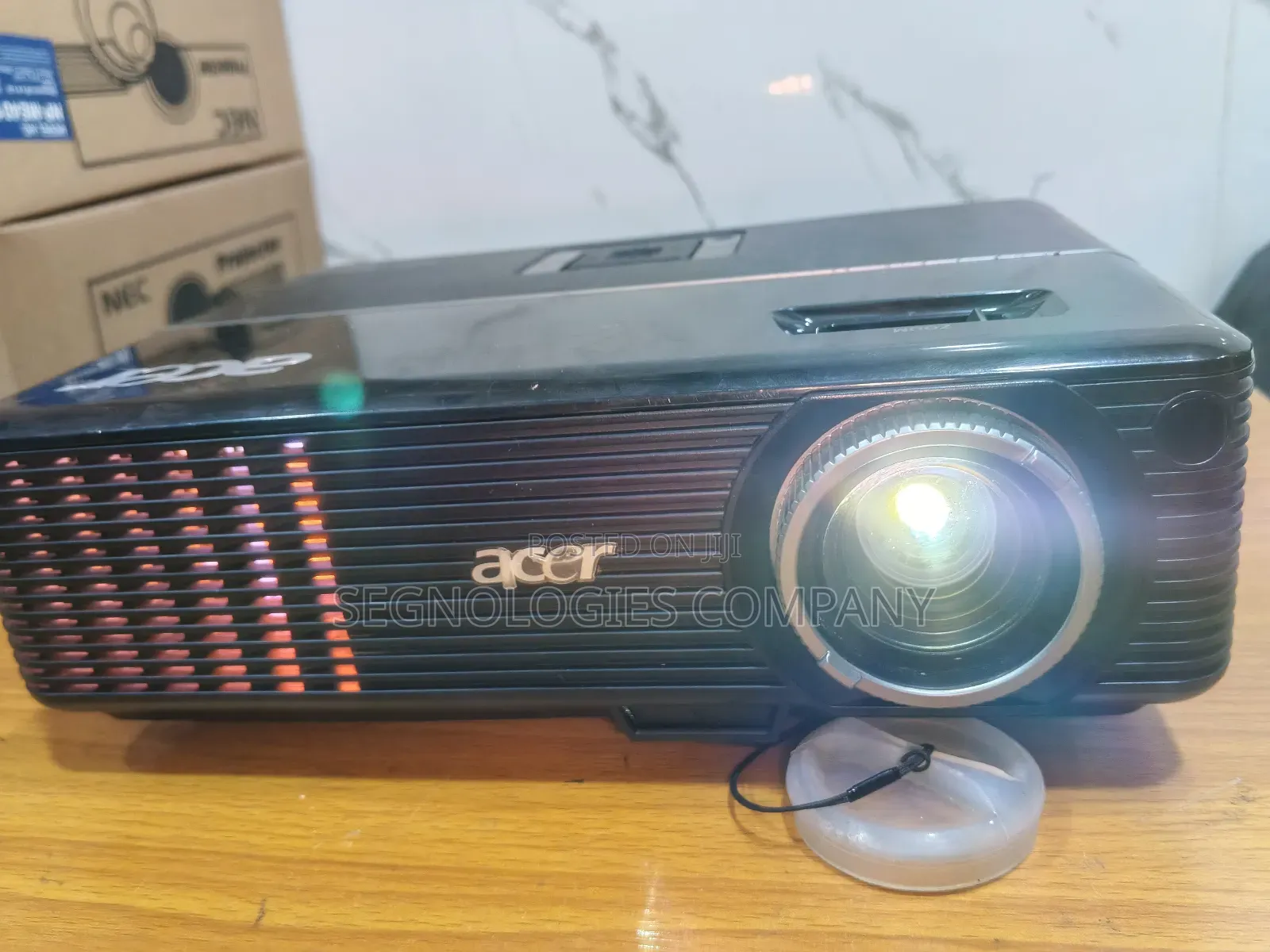 Acer P1166p 2700 Lumens Dlp Projector