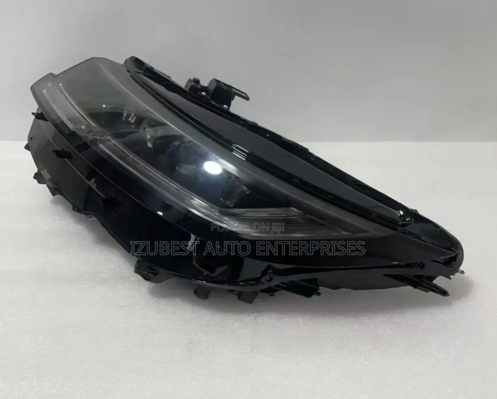 Head Lamp Range Rover Vogue 2024