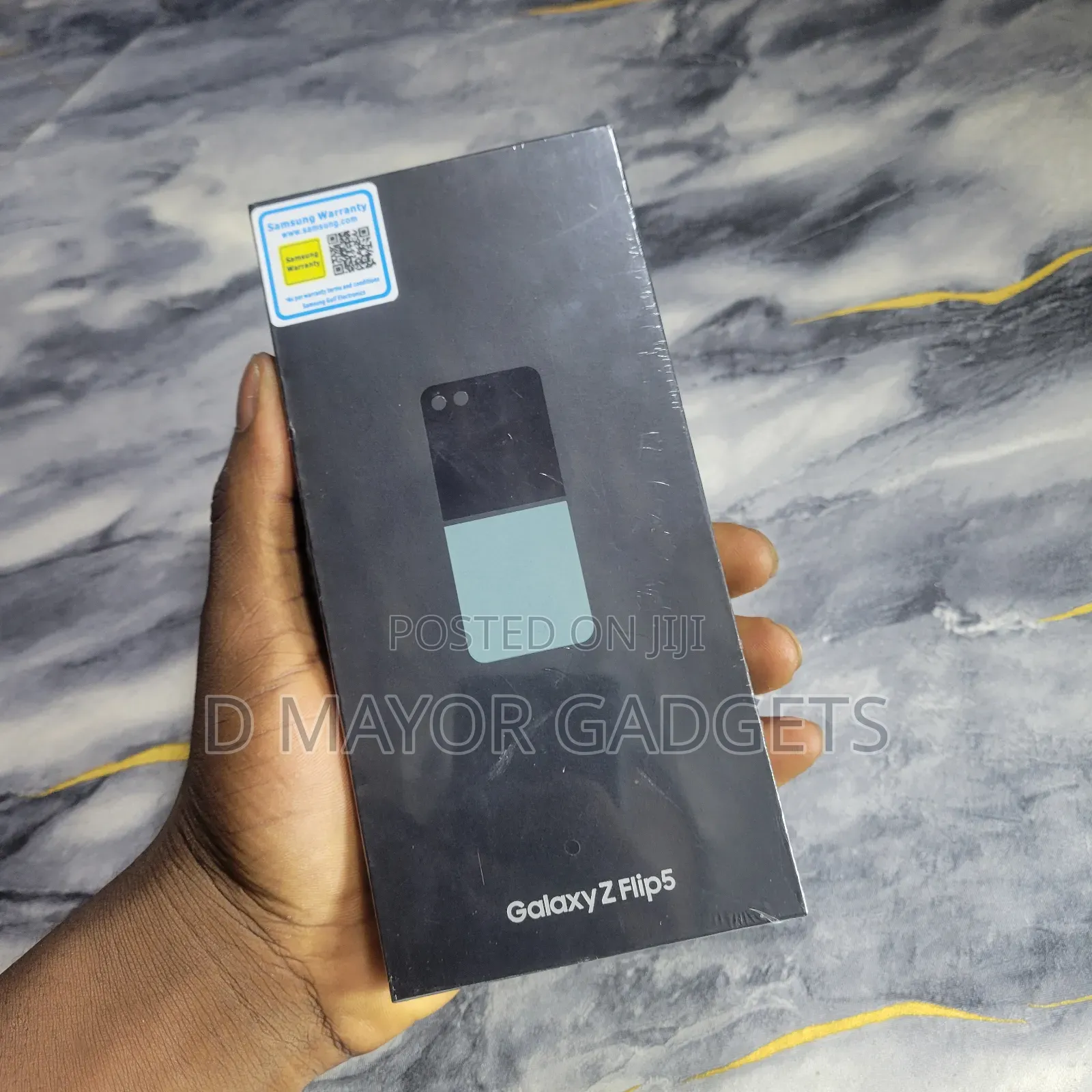 New Samsung Galaxy Z Flip 5 256 GB