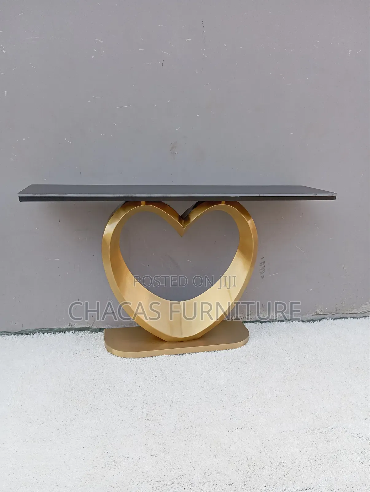 Luxury Gold Heart-Shaped Console Table With Marble Top