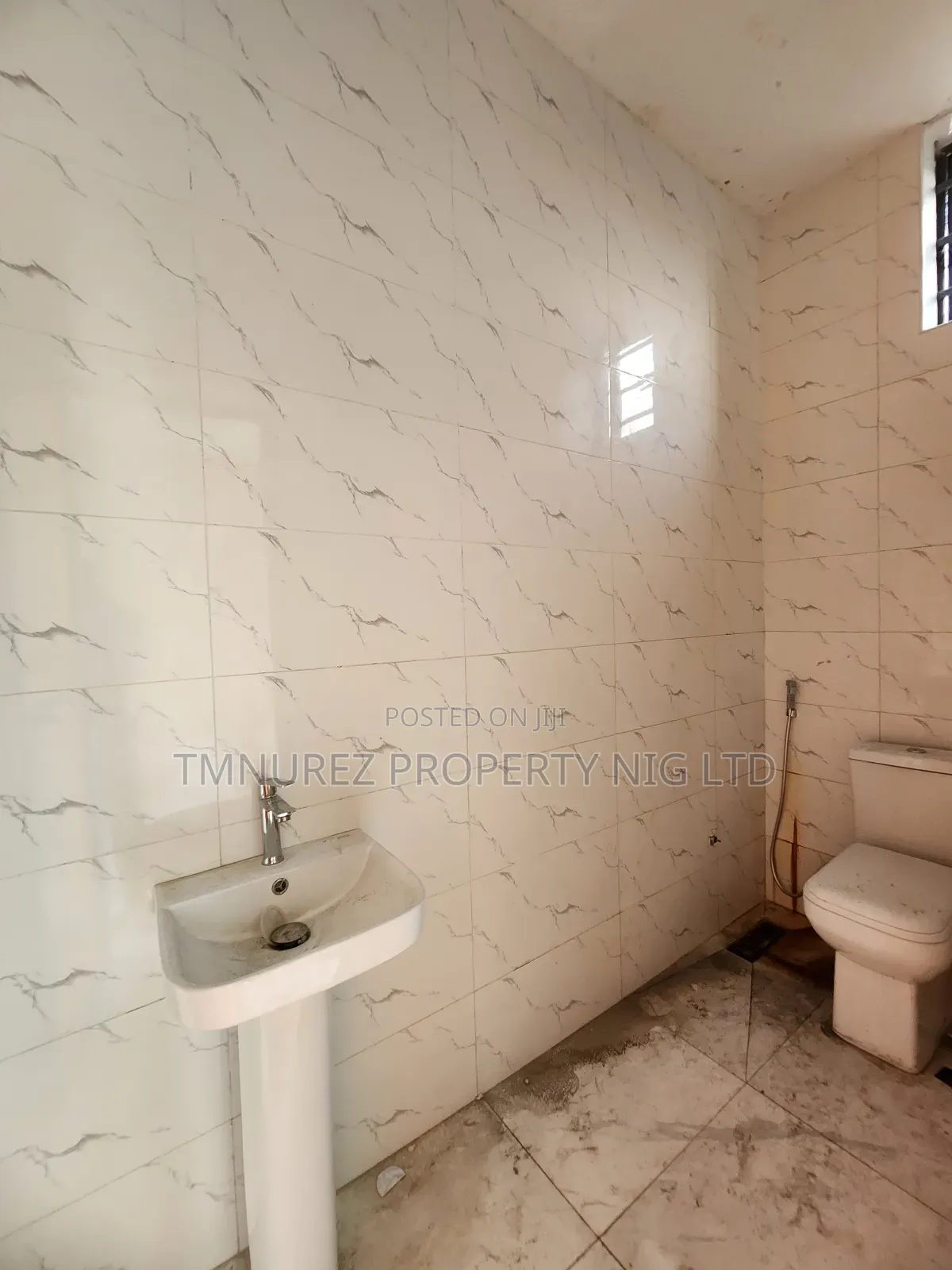 Shop Space for Rent at Orchild Road New Built