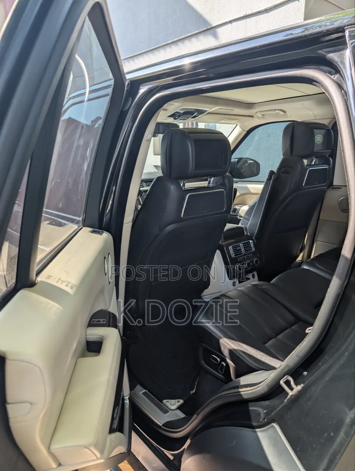 Land Rover Range Rover Vogue 2015 Black