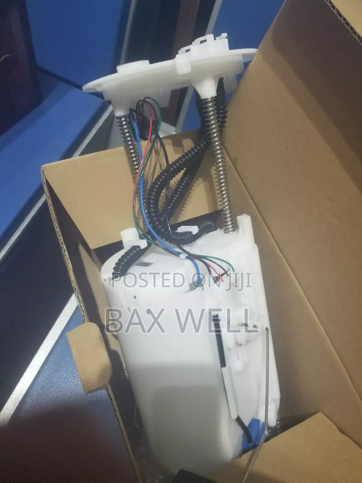 Original Japan Complete Fuel Pump for 2.7 Hilux 2018 Model