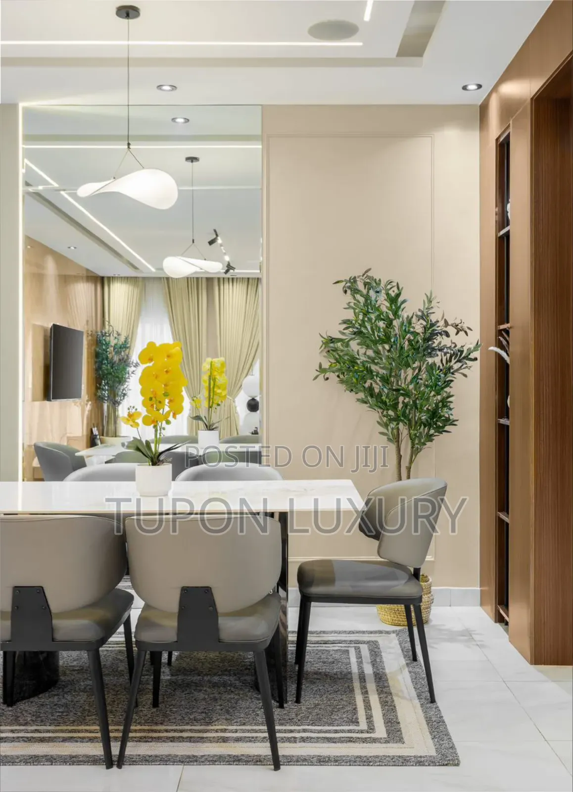 3 Bedroom With Private Cinema, Pool, Gym, Karaoke Etc