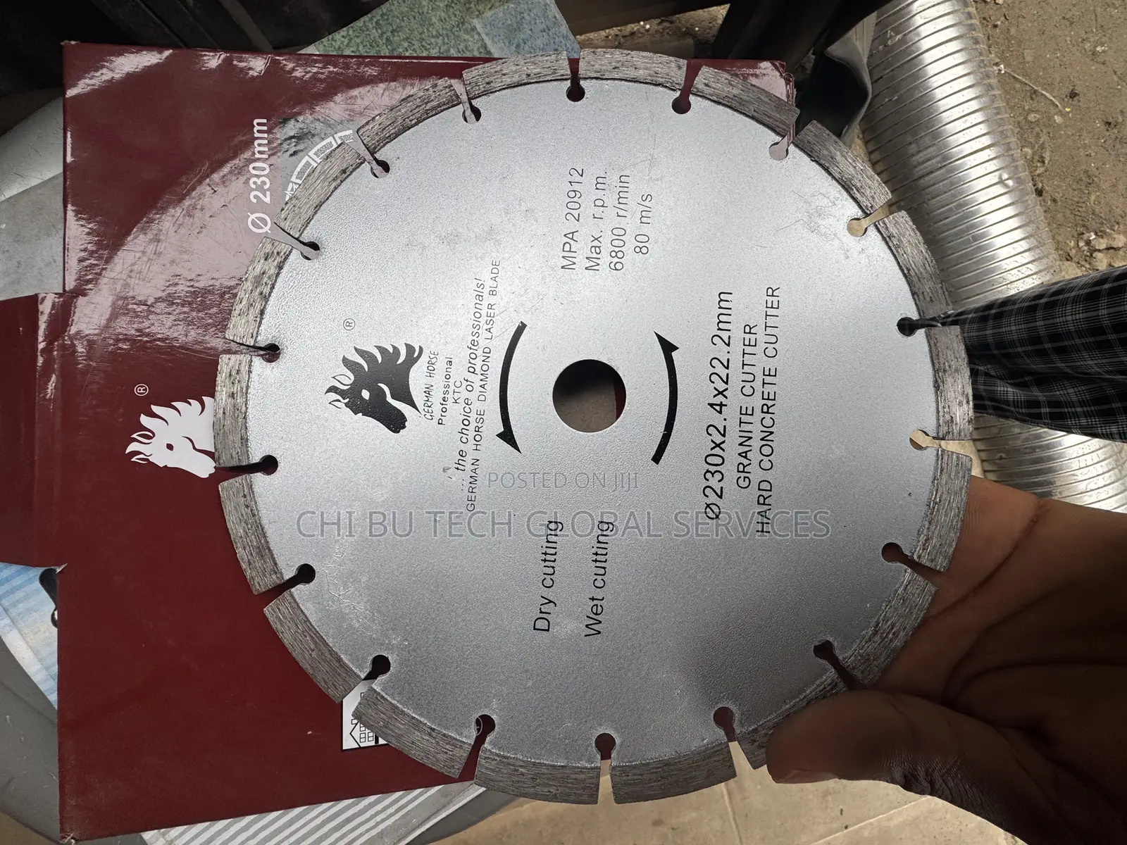 9” Segmented Diamond Cutting Disc.