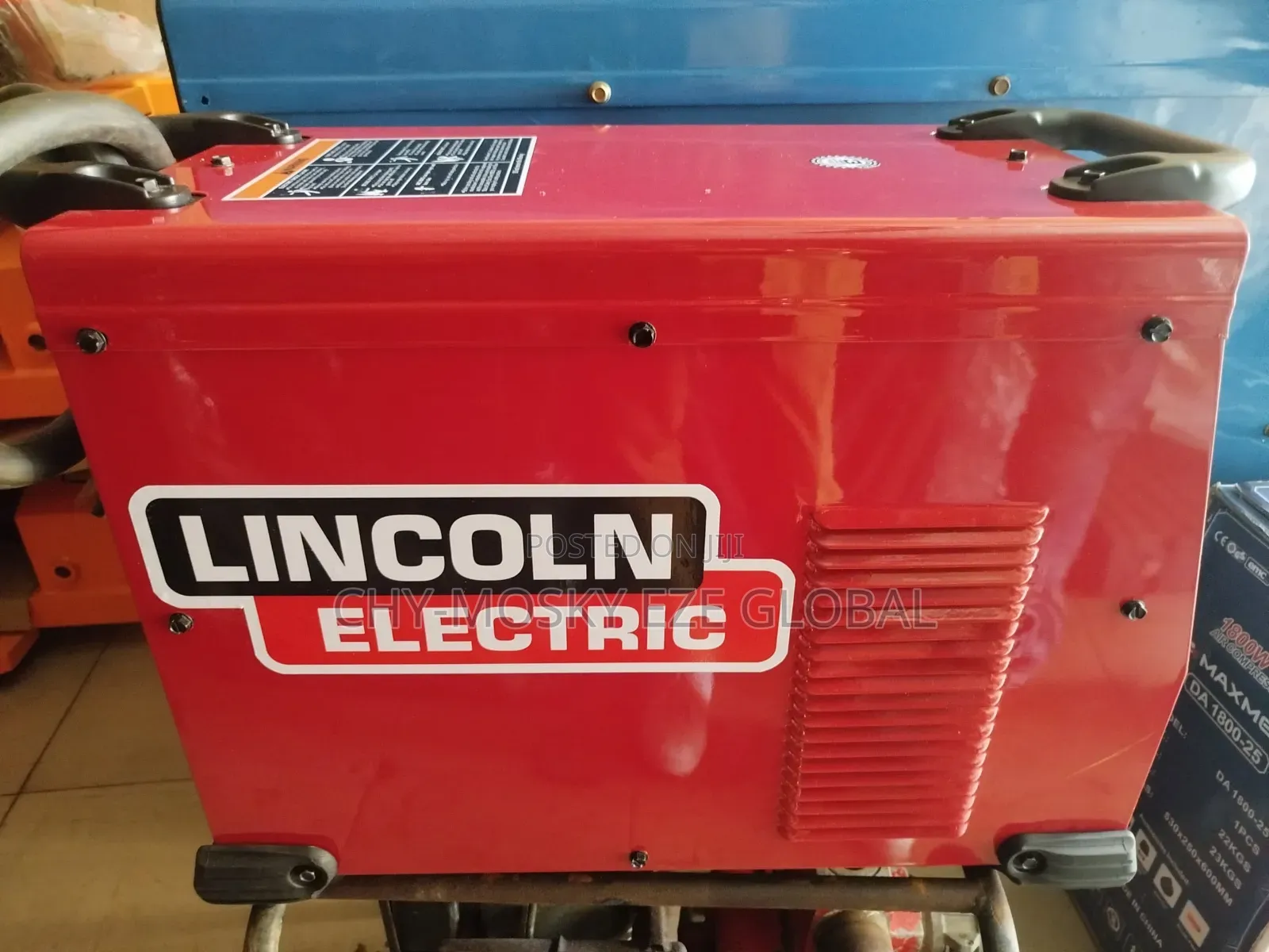 Lincoln Welding Machine (Flextex 450)