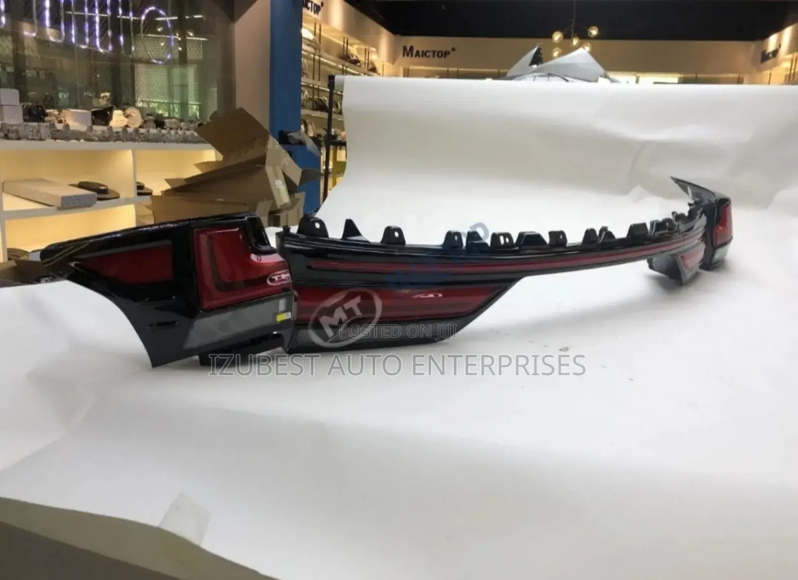 Rear Light Lx600 2025