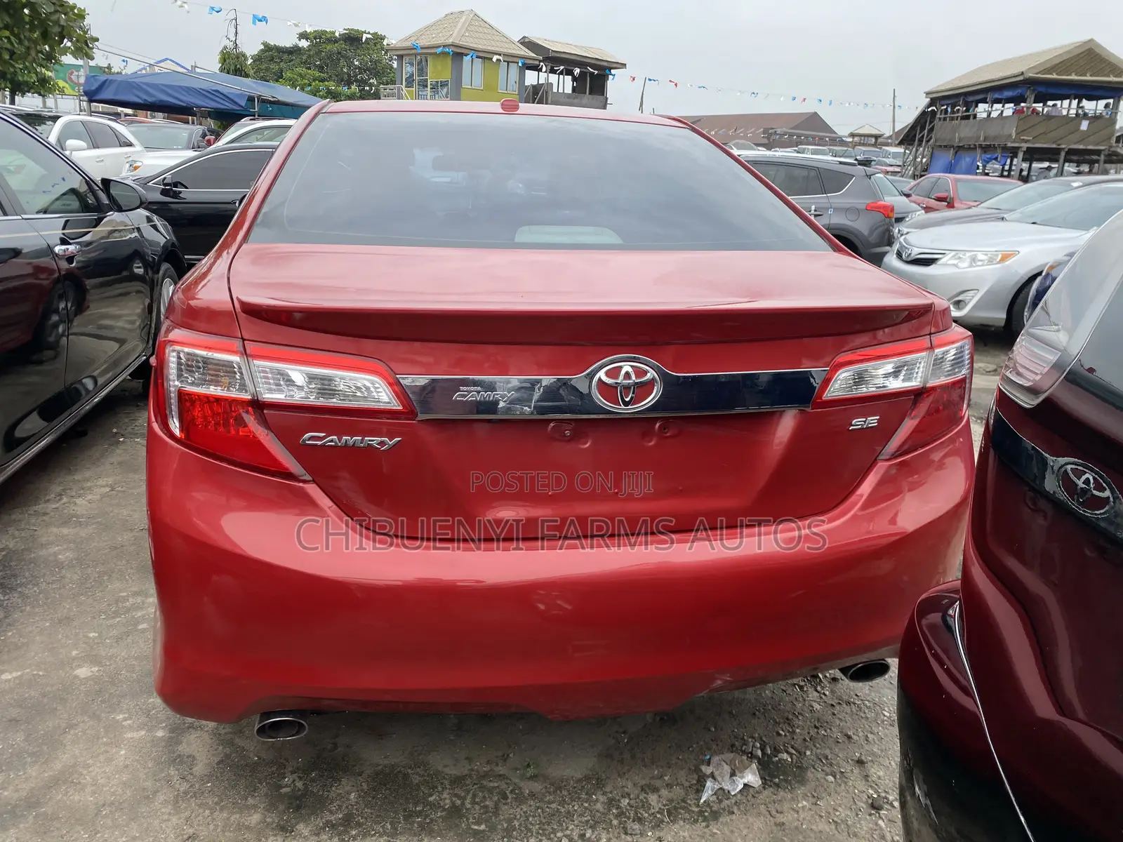Toyota Camry SE 4dr Sedan w/Prod. End 11/13 (3.5L 6cyl 6A) 2014 Red