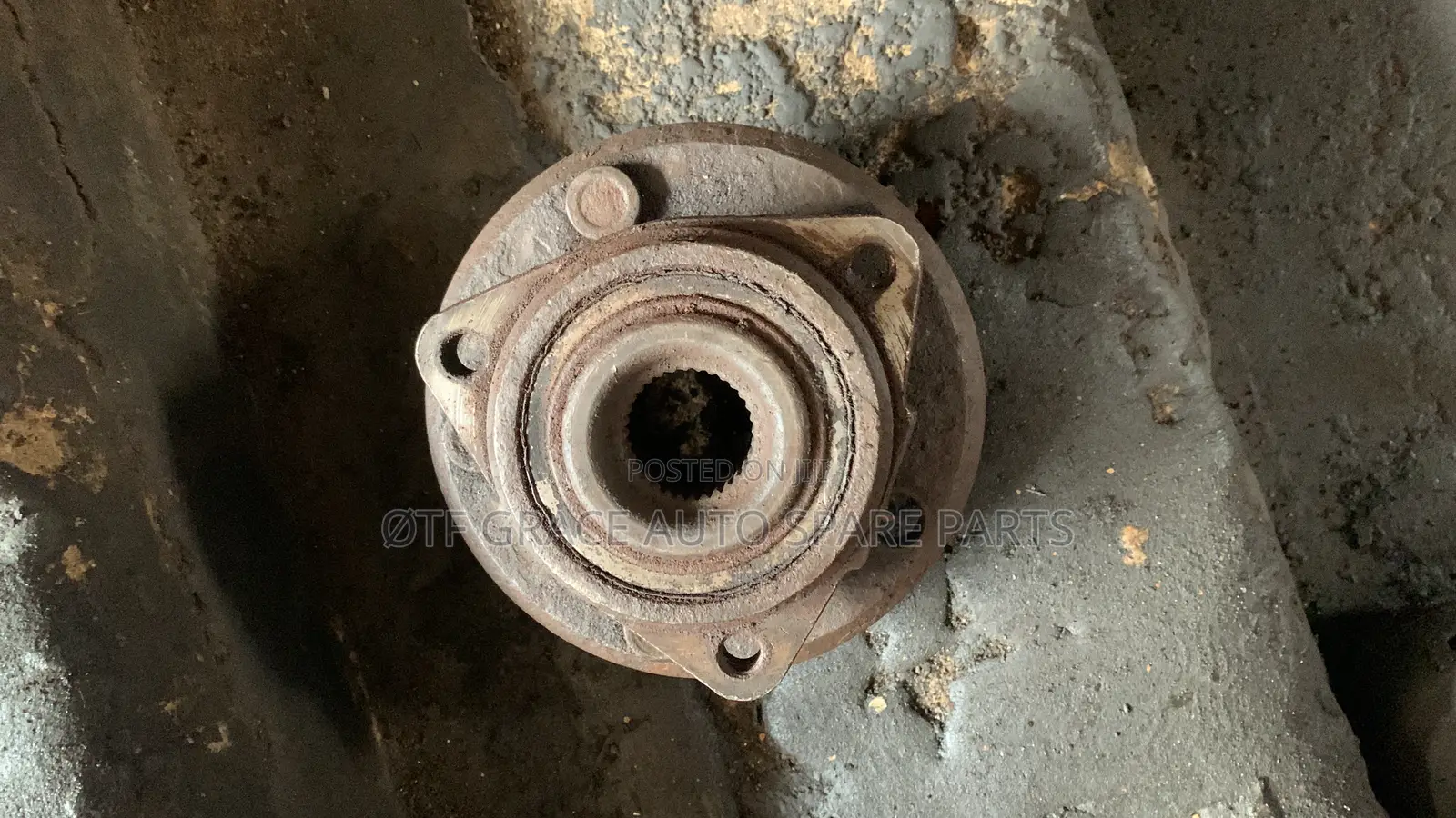 Front Wheel Hub Jeep Wrangler 2012 Model