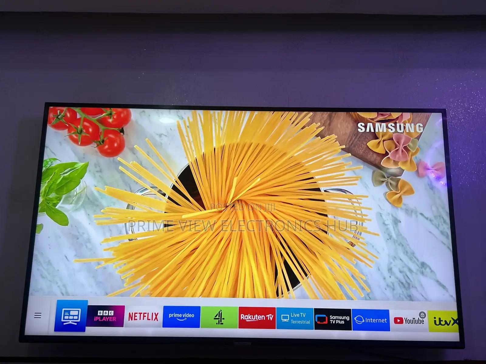 Samsung 50 Smart Tv With Bluetooth, Netflix and More