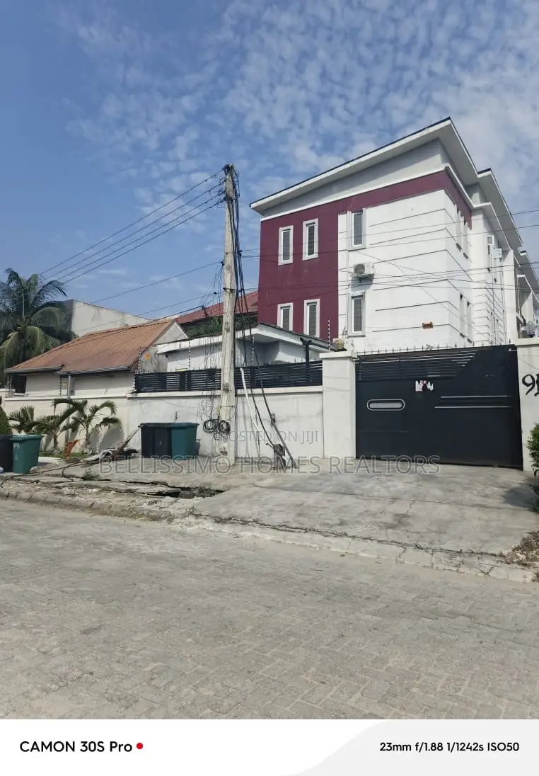 2bedroom Flat and 1bedroom Flat