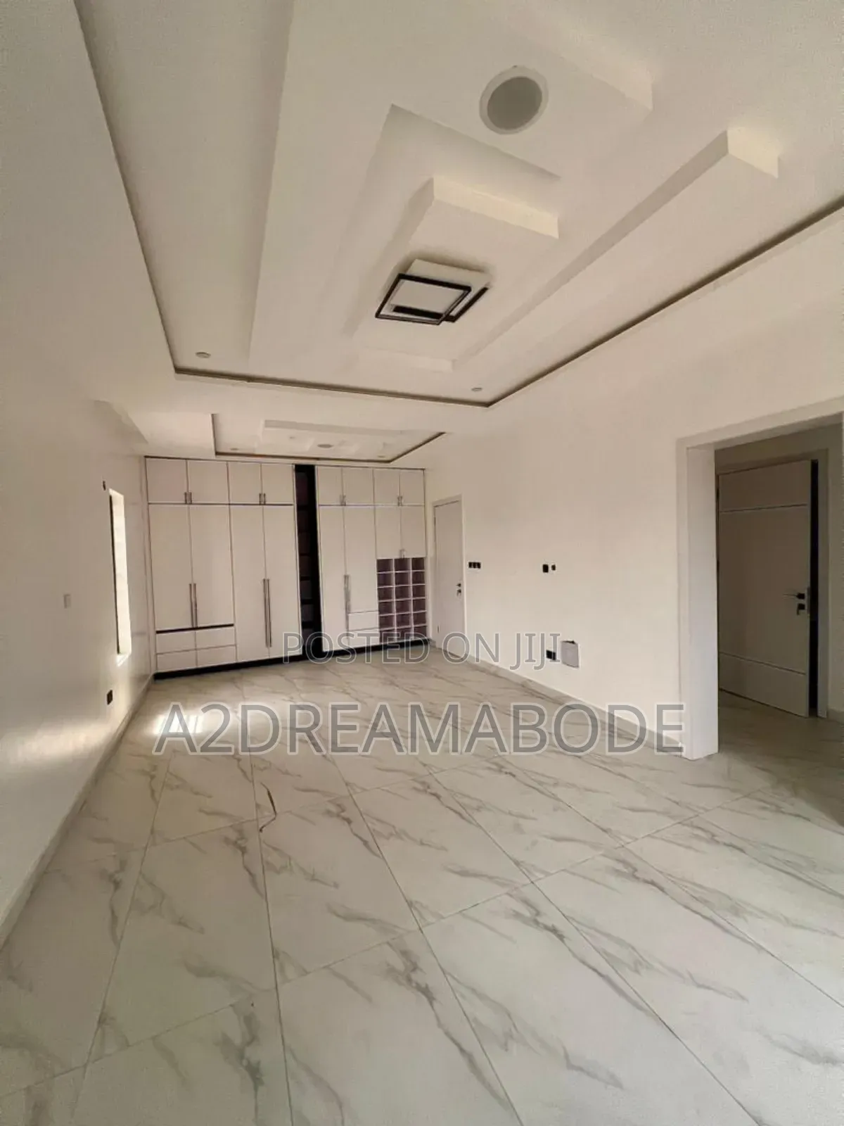 5bdrm Duplex in Omole Phase 1 for sale