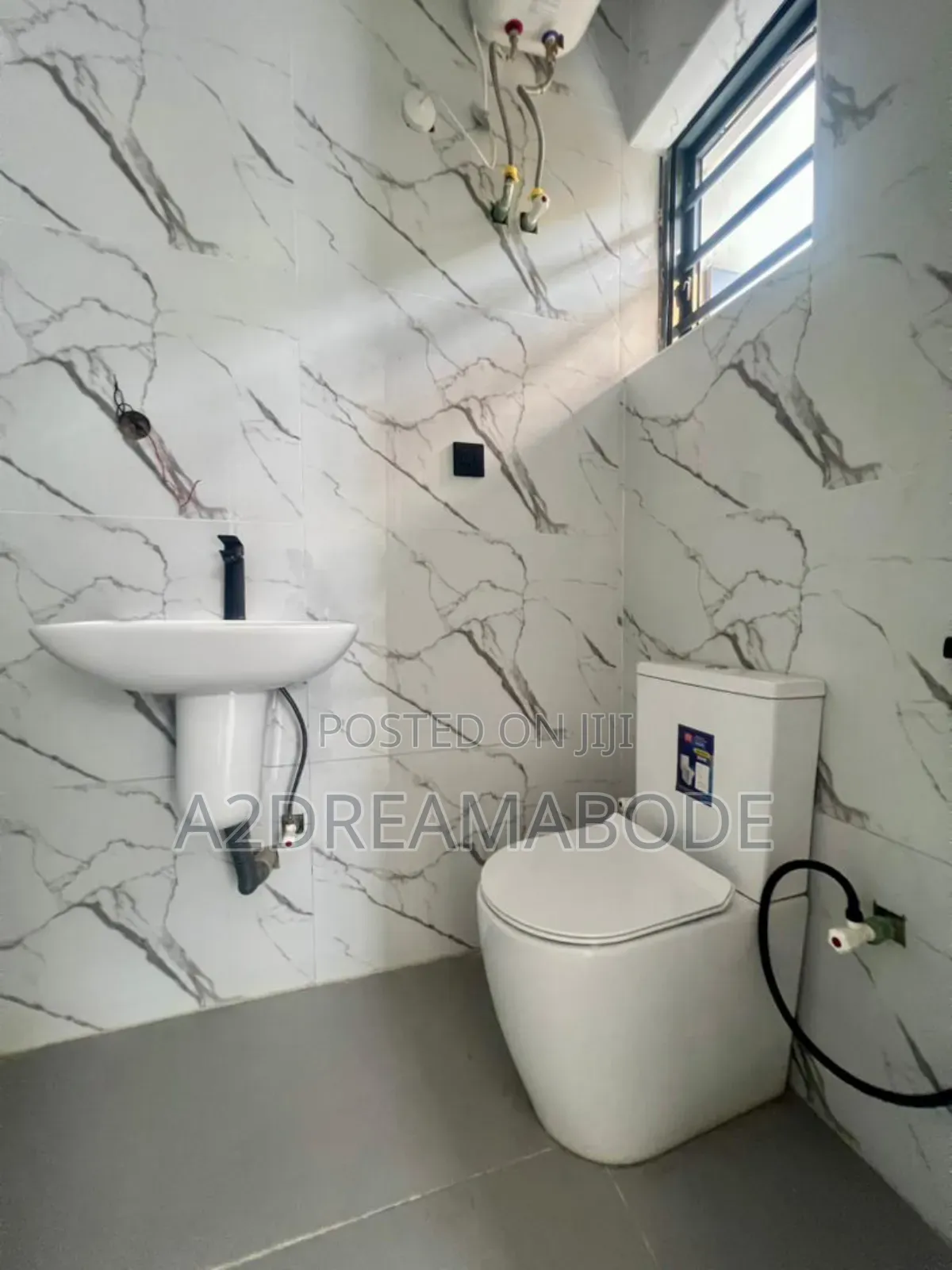 5bdrm Duplex in Omole Phase 1 for sale