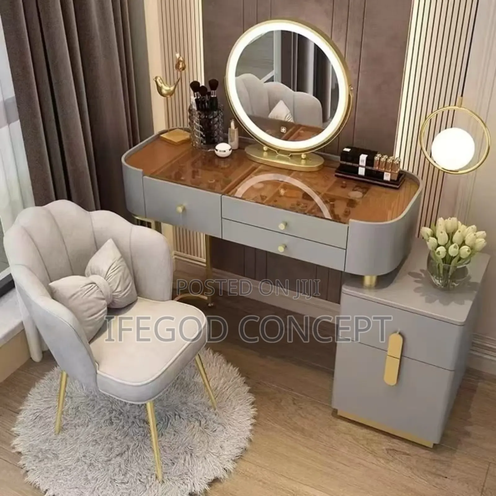 Classic Dresser Console