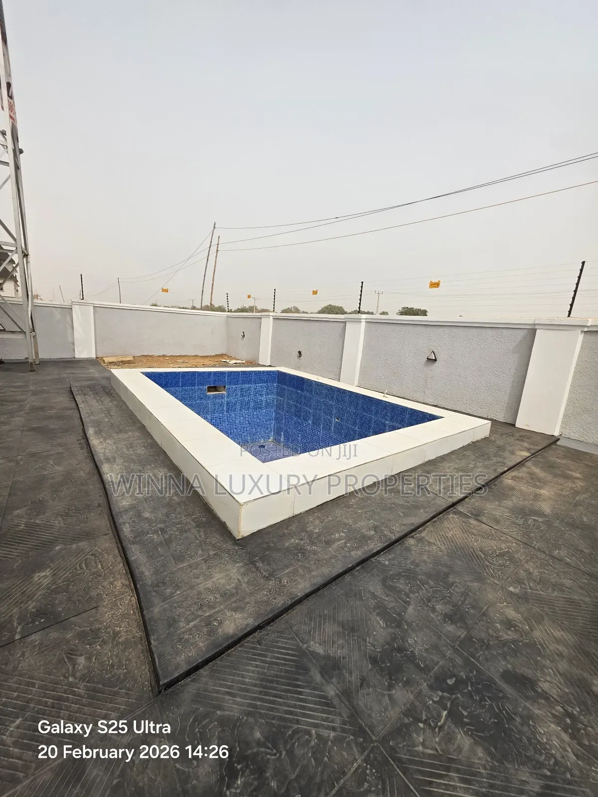 6bdrm Duplex in Faplins, Dakwo District for sale