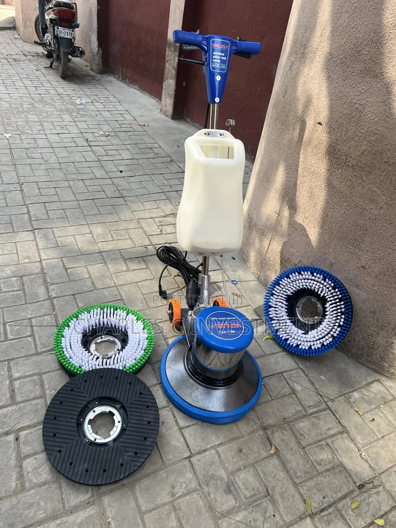 Multifunctional Floor Scrubber Machine