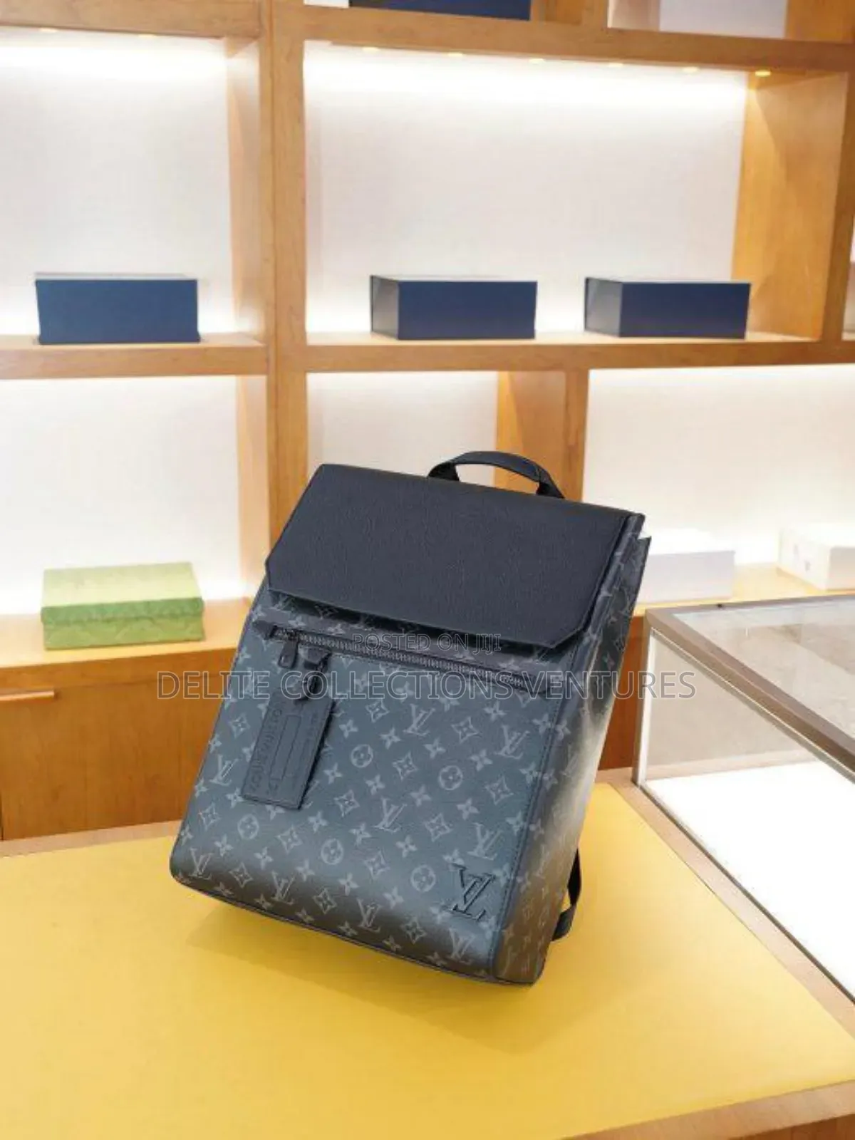 Original Louis Vuitton Leather Bag.
