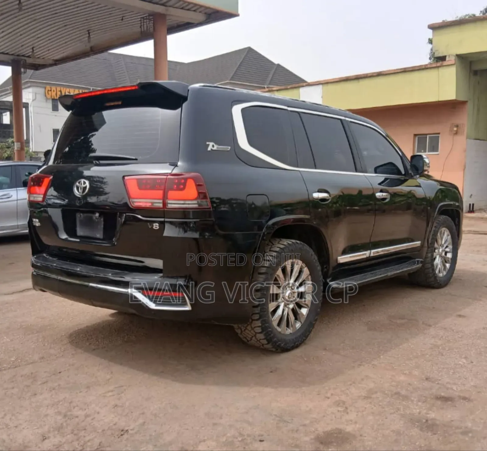 Toyota Land Cruiser 4.5 V8 GL 2014 Black