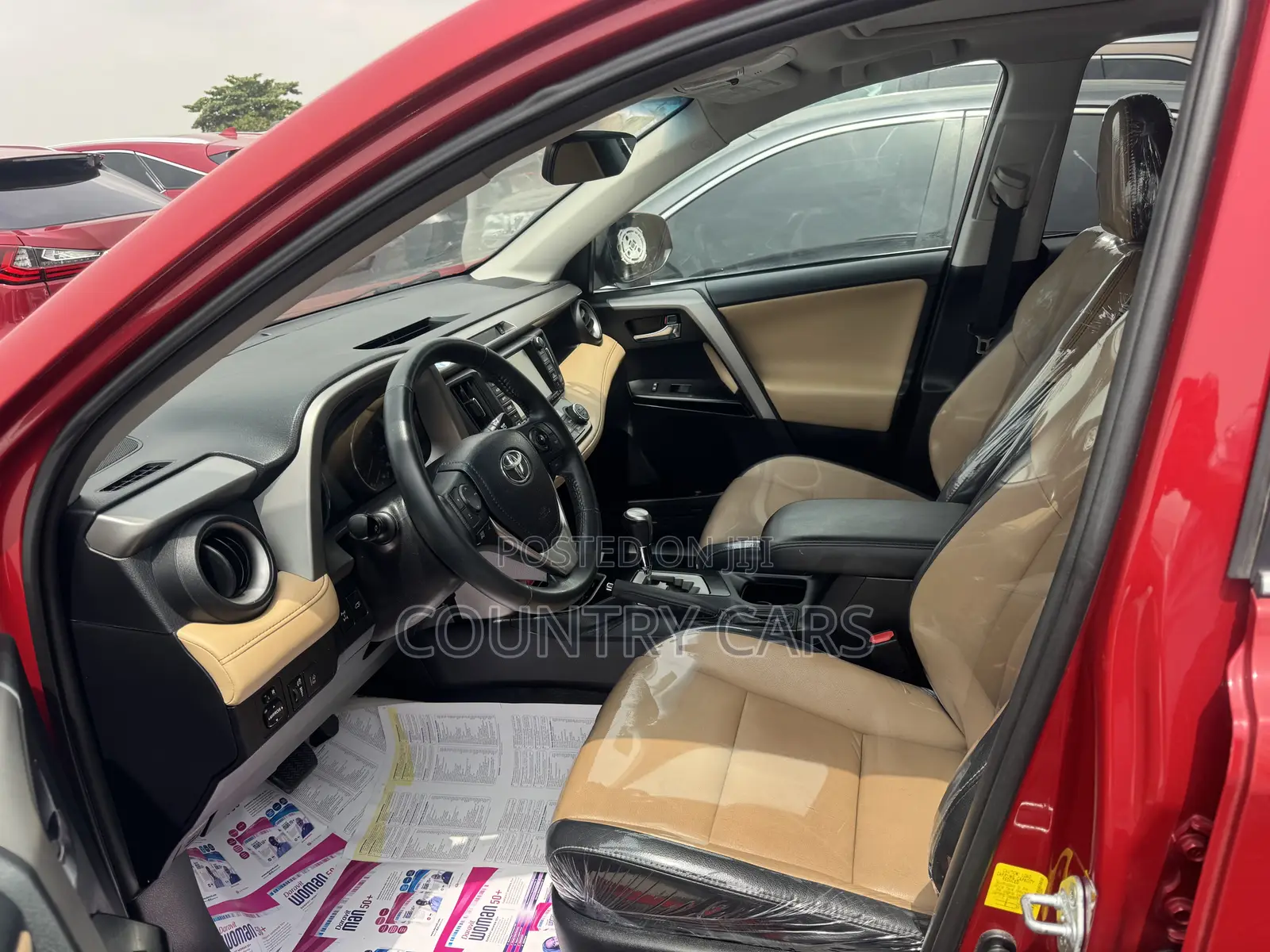 Toyota RAV4 Platinum AWD (2.5L 4cyl 6A) 2017 Red