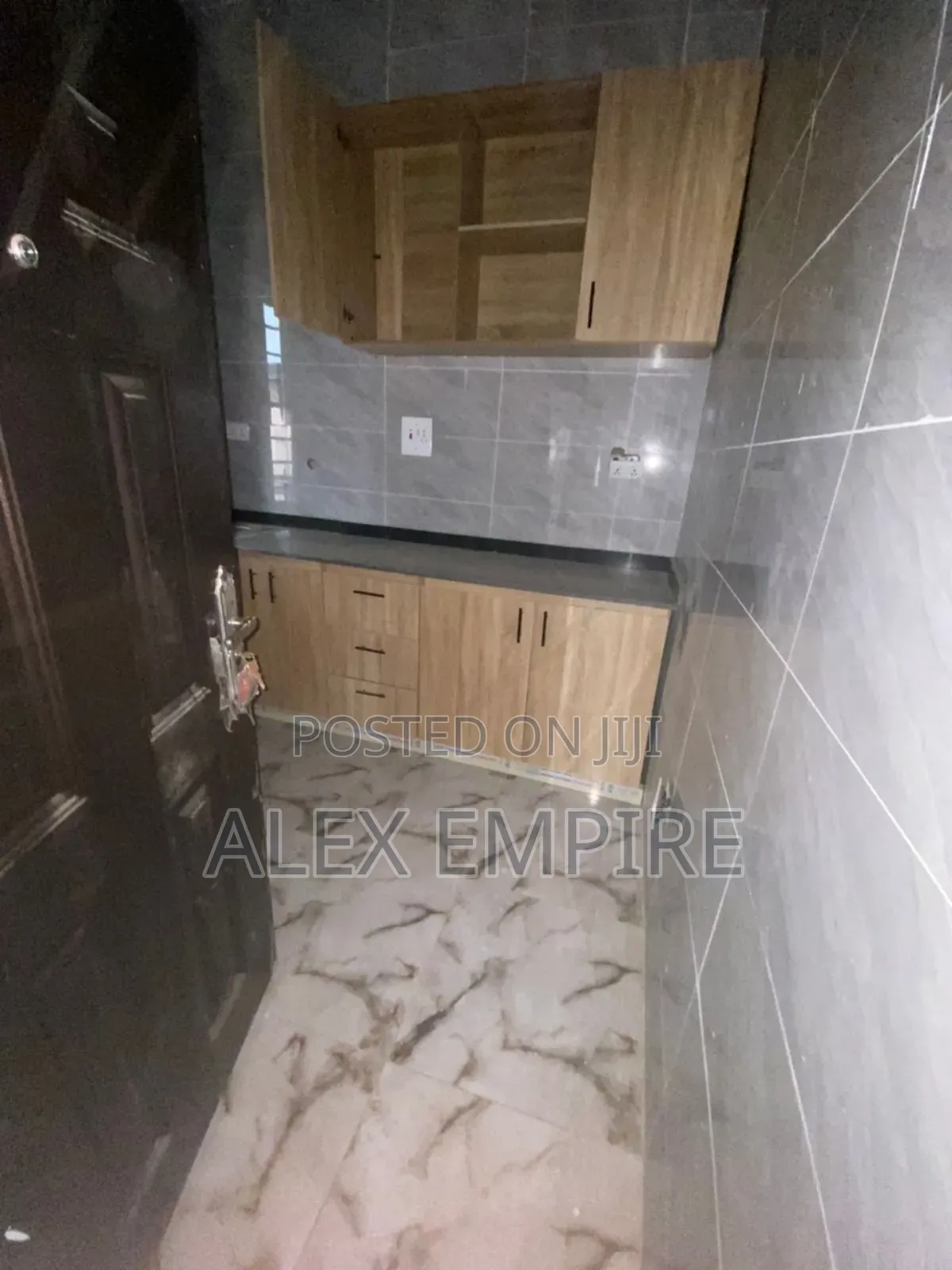 2bdrm Apartment in Ago Palace for rent