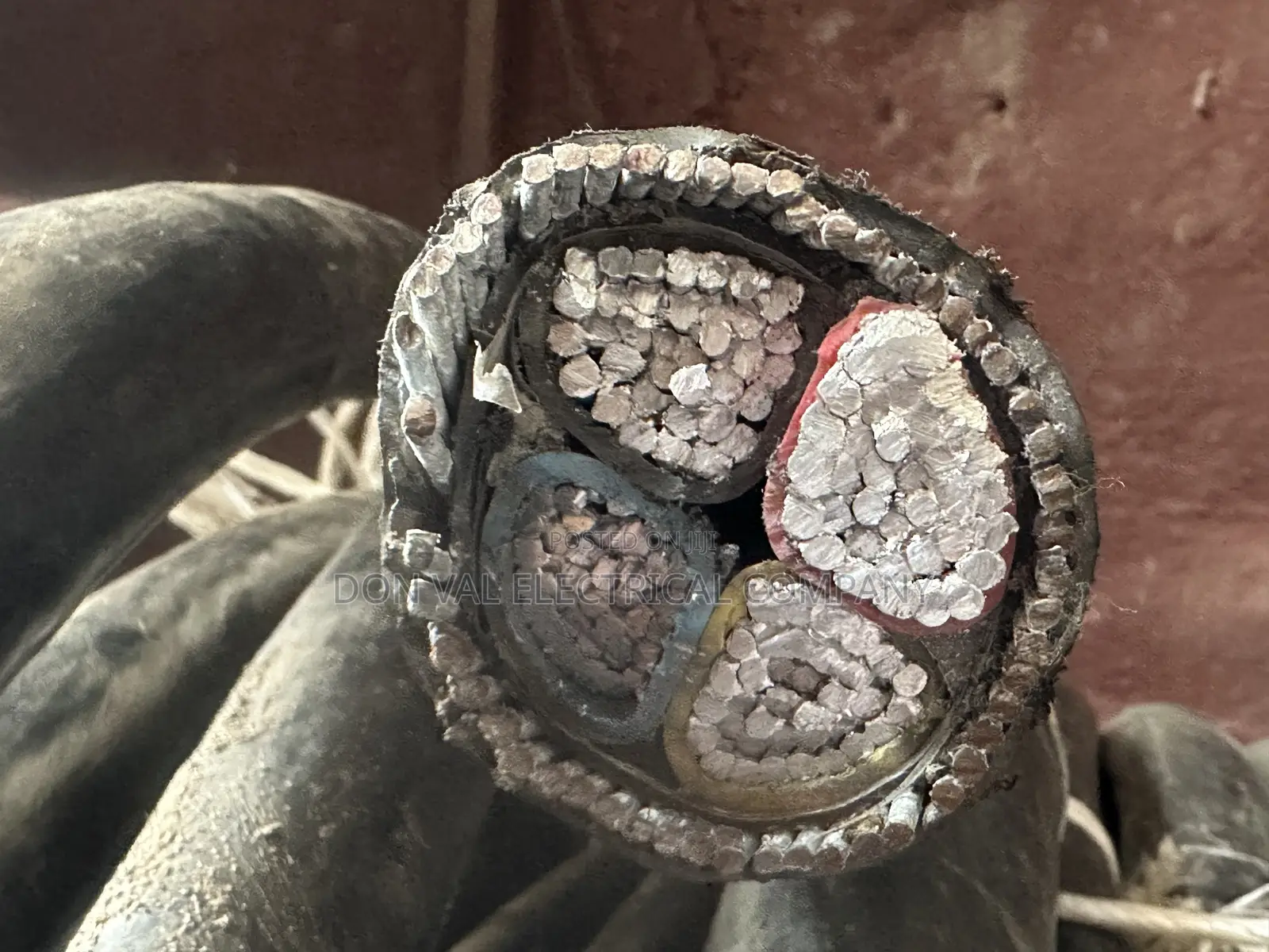 4cx120mm Aluminum Power Cable