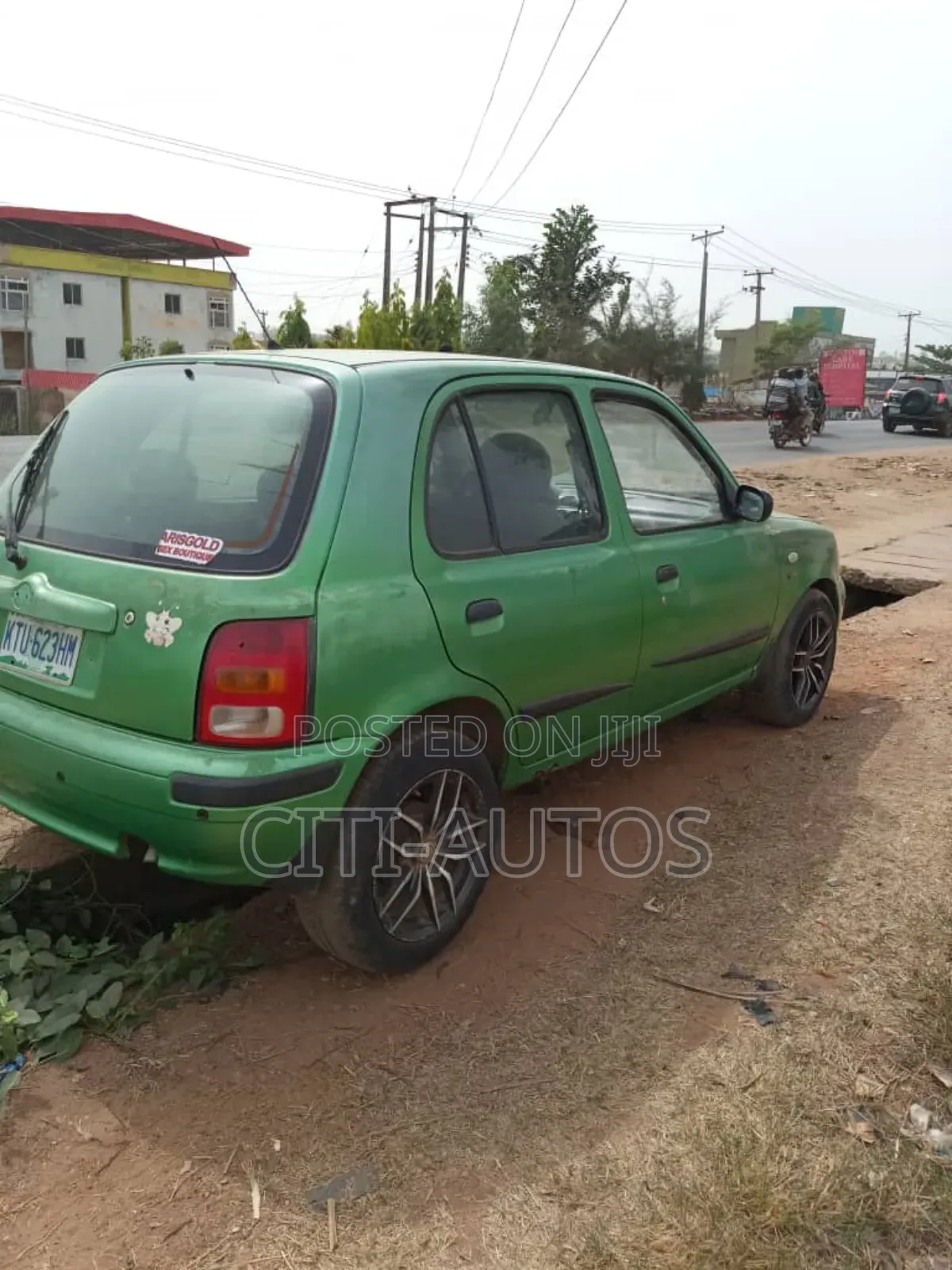 Nissan Micra 2002 Green