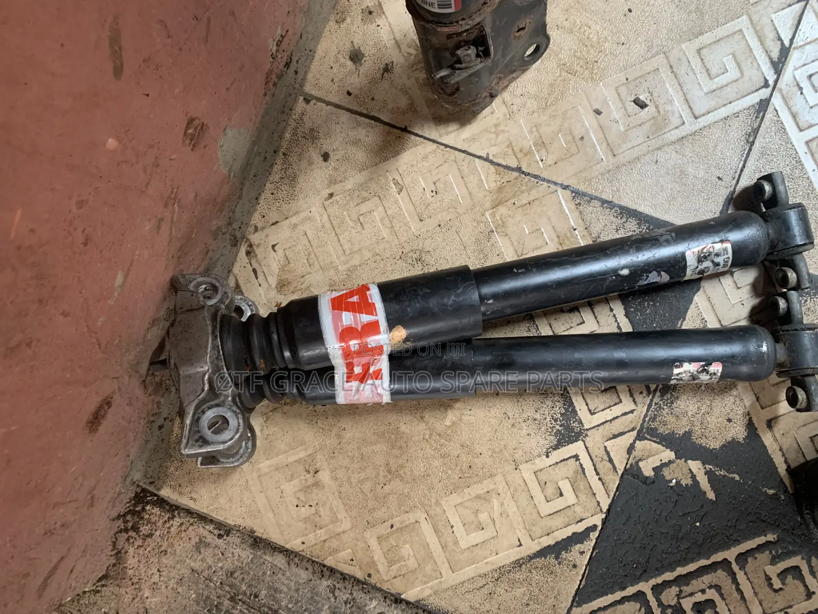 Back Shock Ford Edge 2017